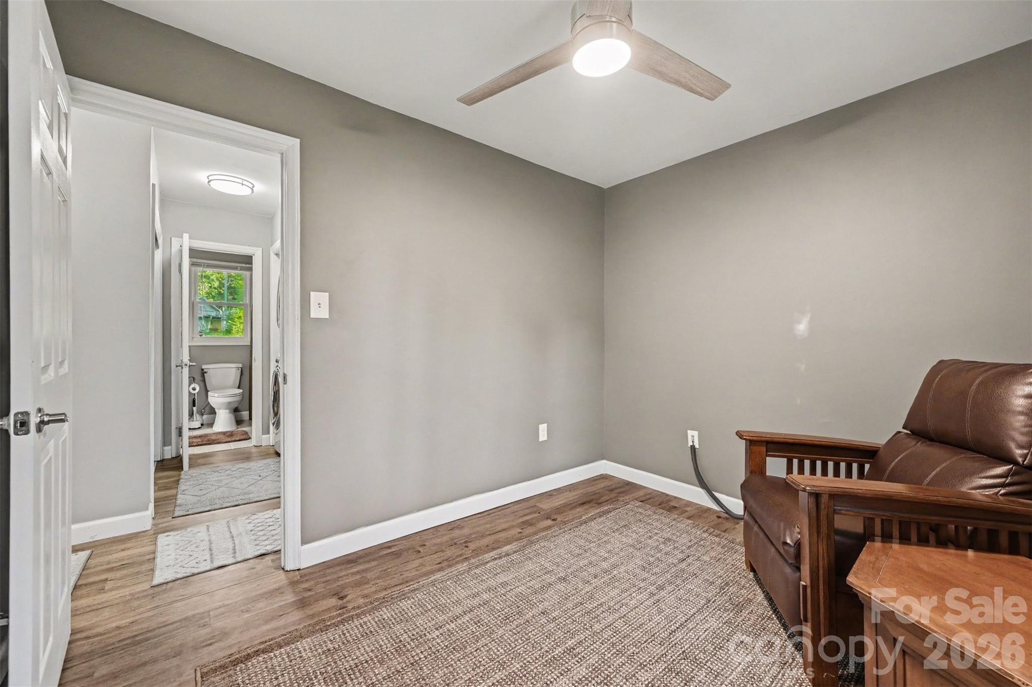 812 Capps Hill Mine Road — Charlotte