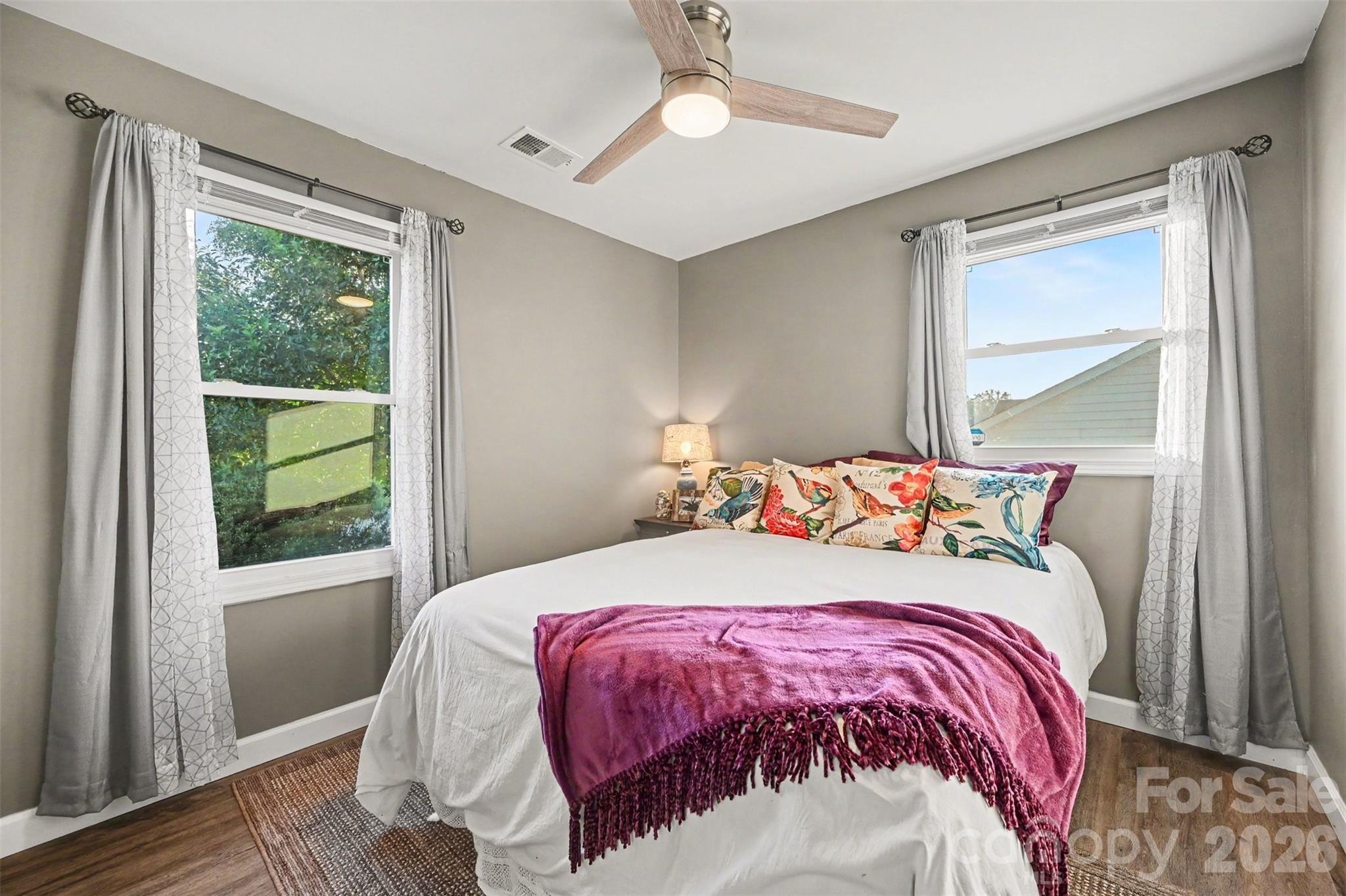 812 Capps Hill Mine Road — Charlotte