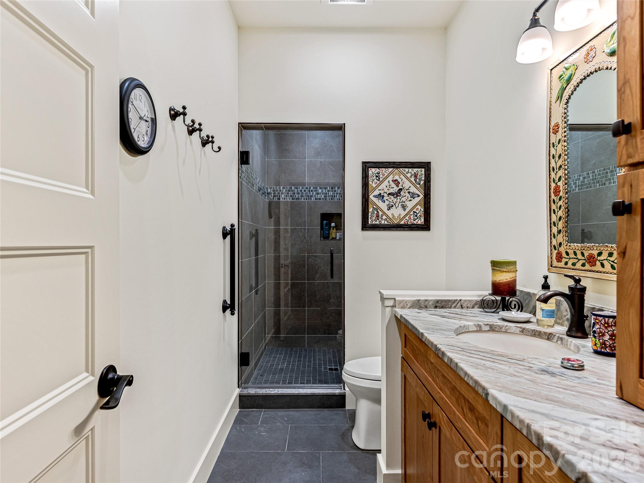 37 Ashe Park Circle — Asheville