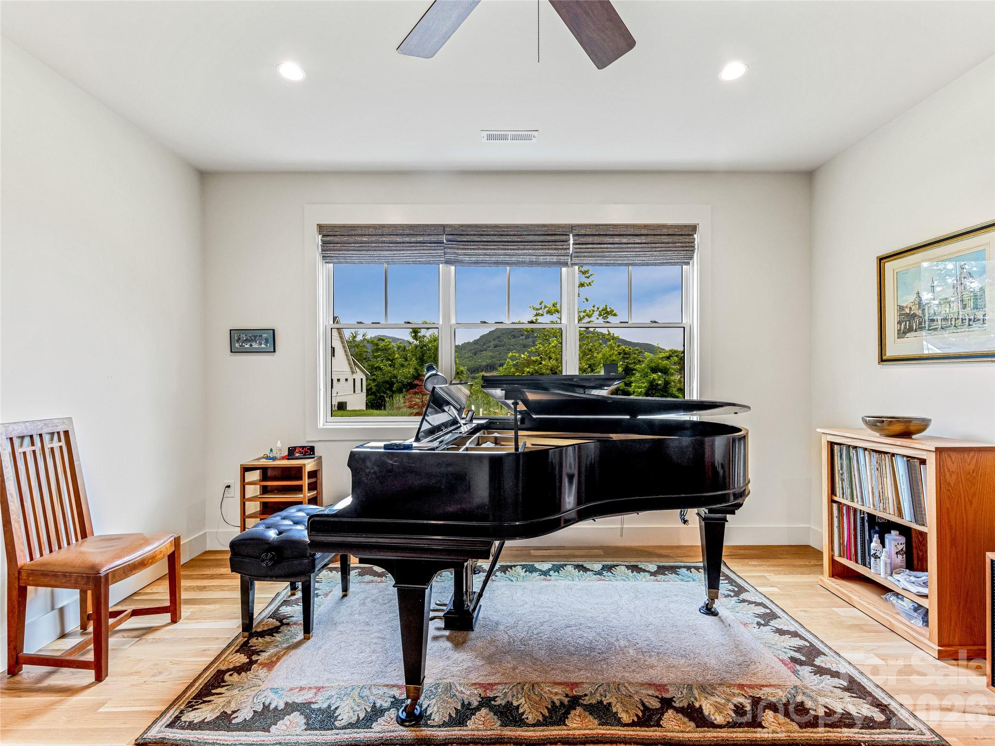 37 Ashe Park Circle — Asheville
