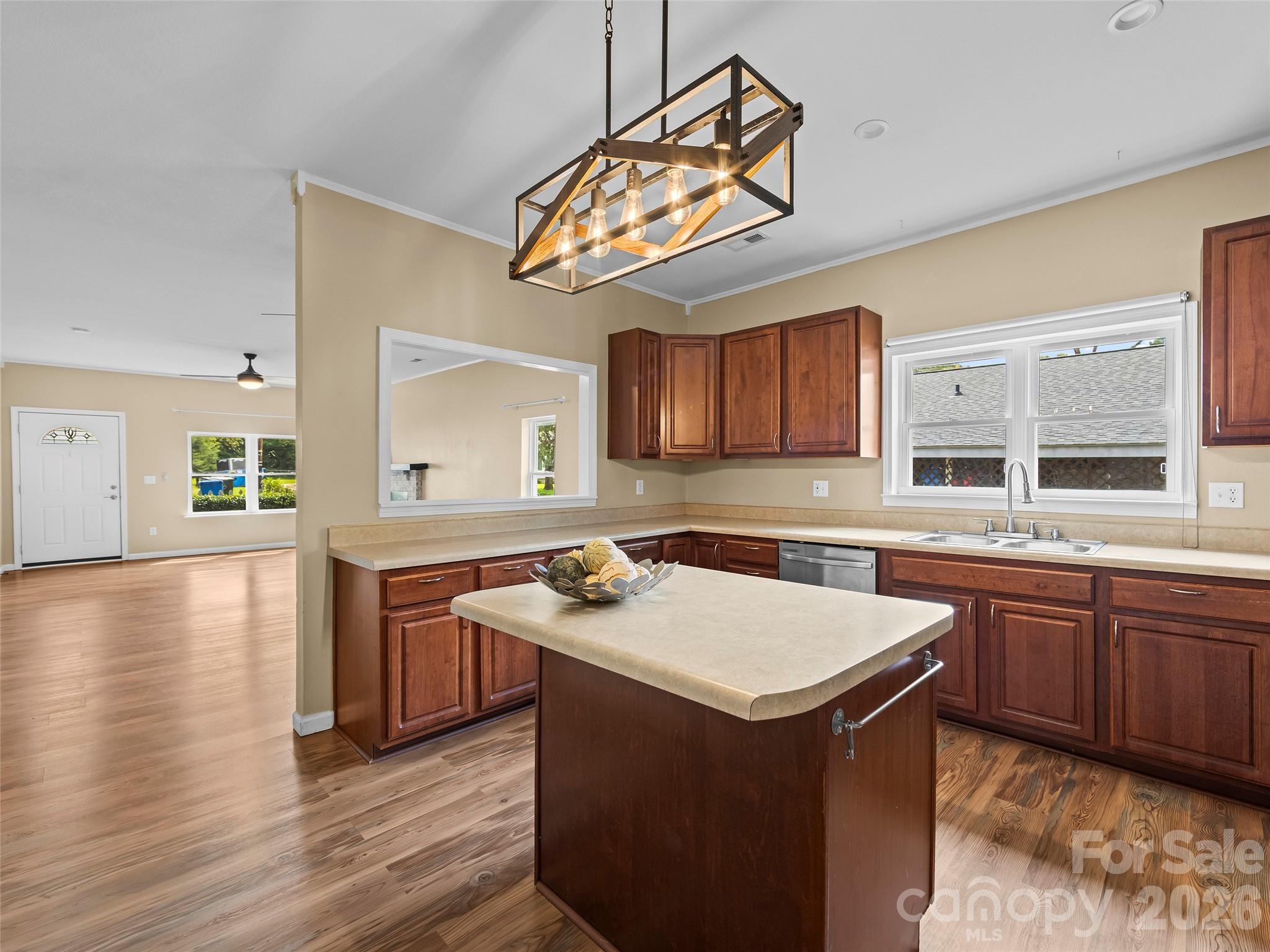 43 Avery Street — Waynesville
