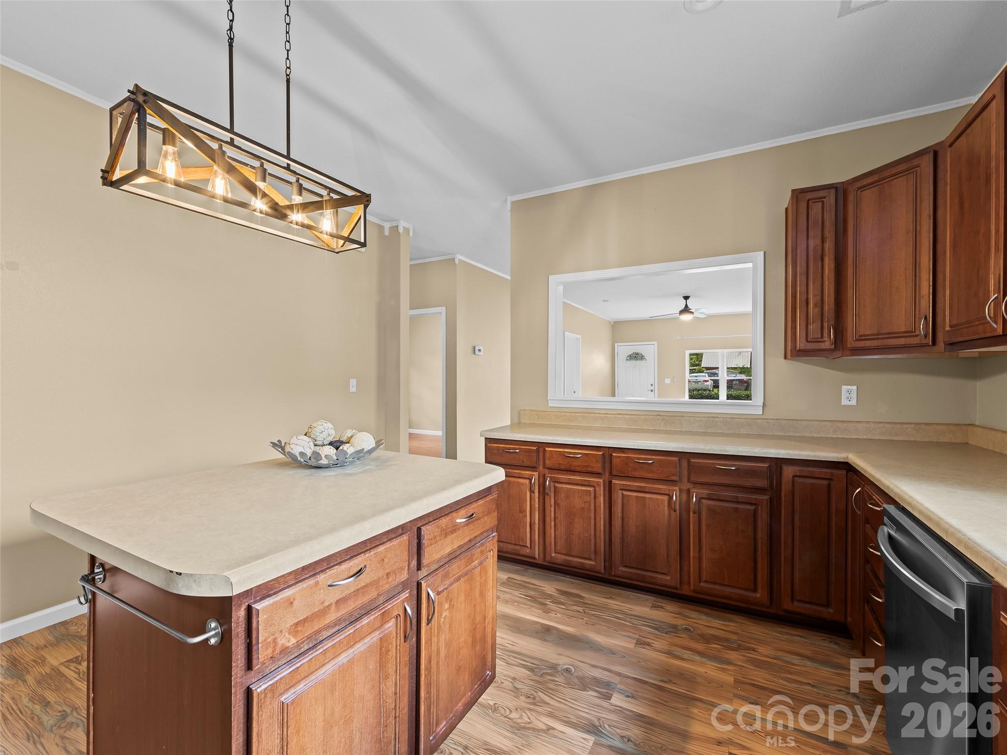 43 Avery Street — Waynesville