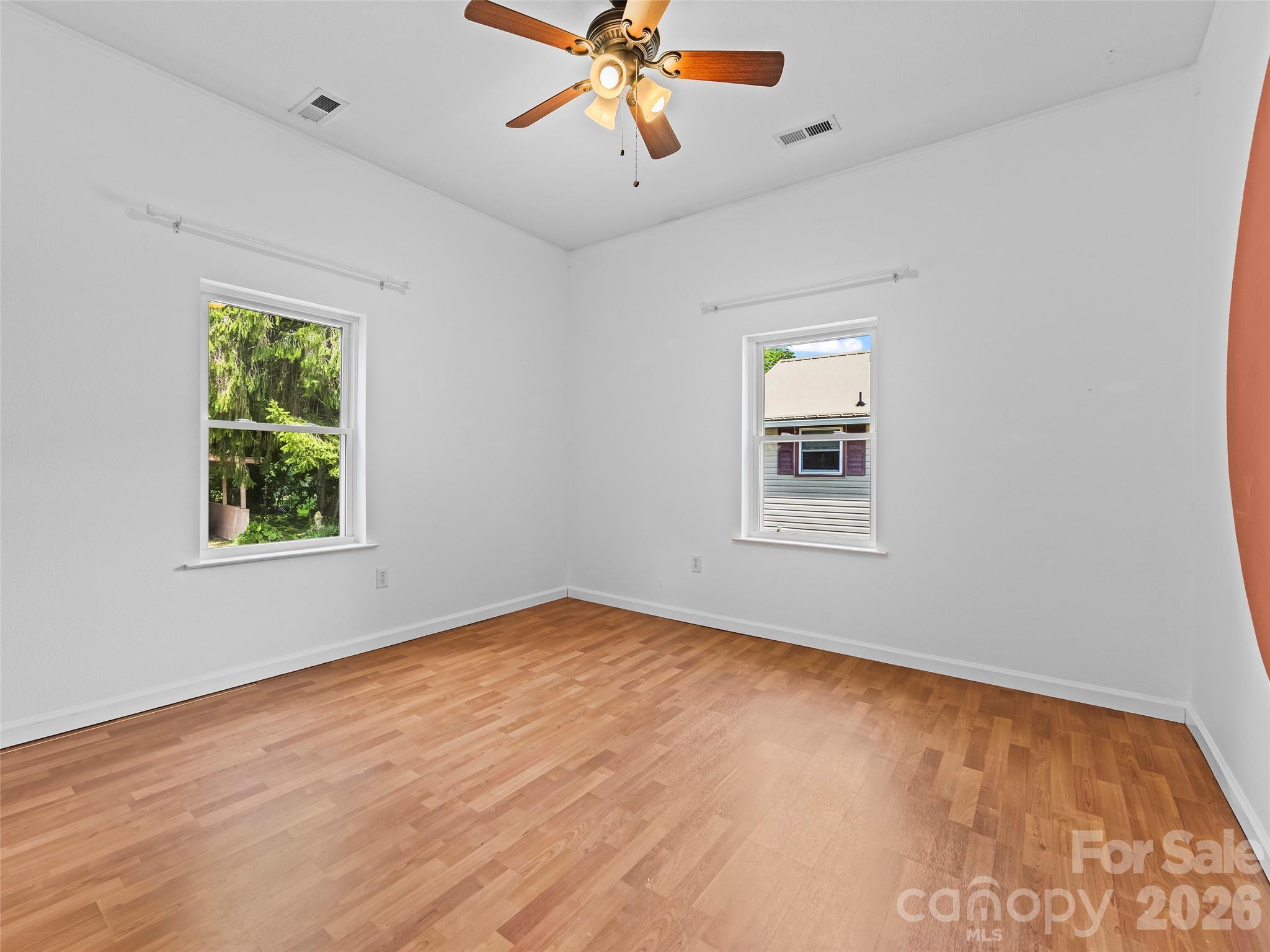43 Avery Street — Waynesville
