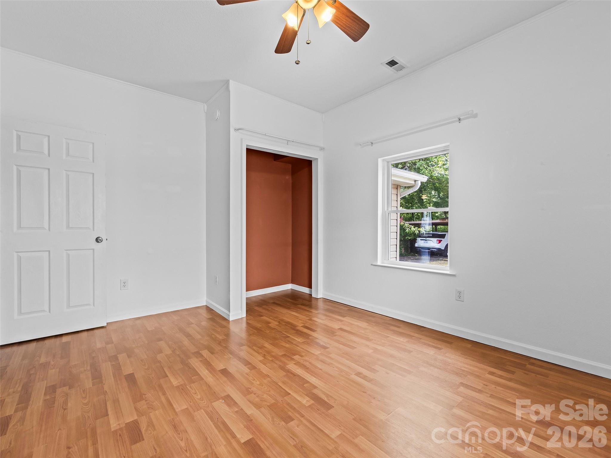 43 Avery Street — Waynesville