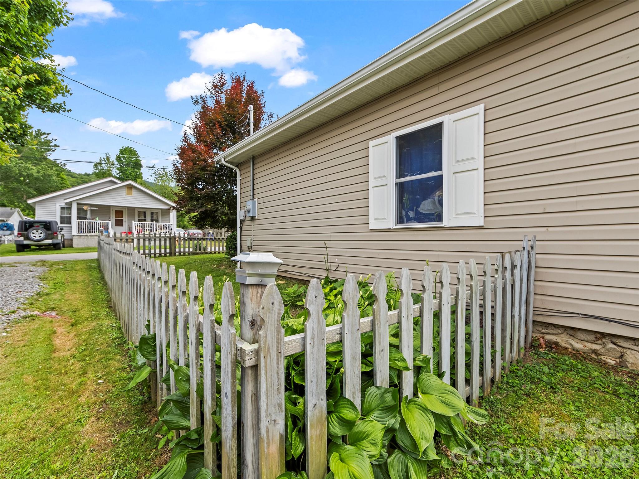 43 Avery Street — Waynesville