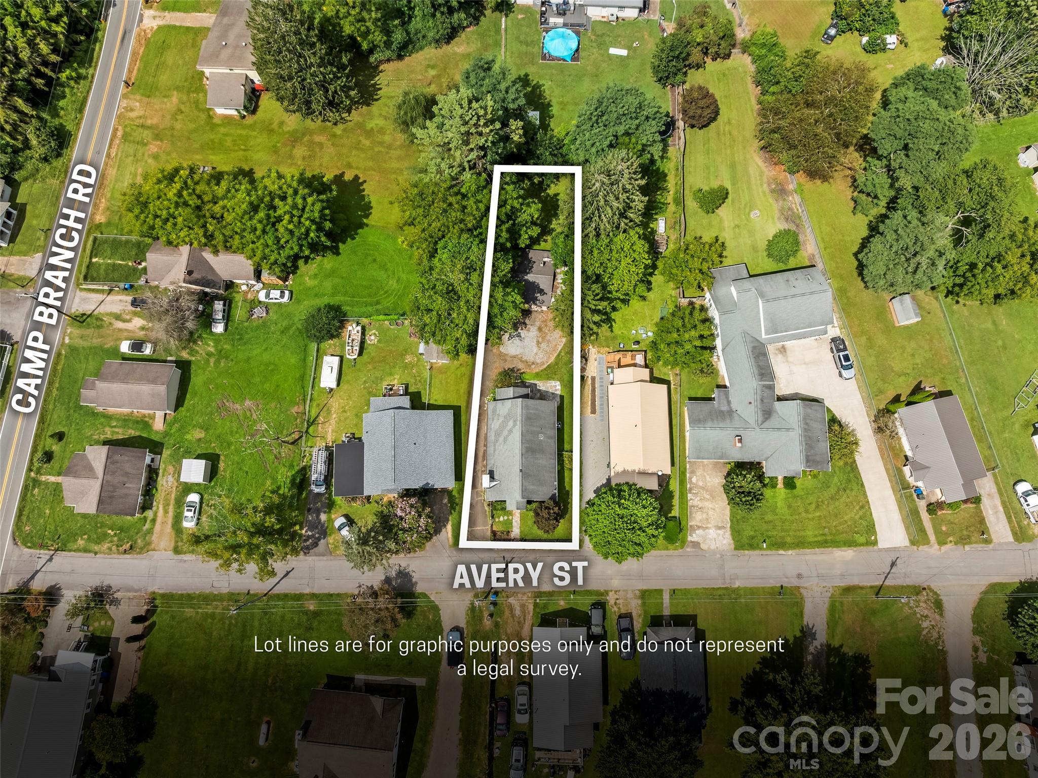 43 Avery Street — Waynesville