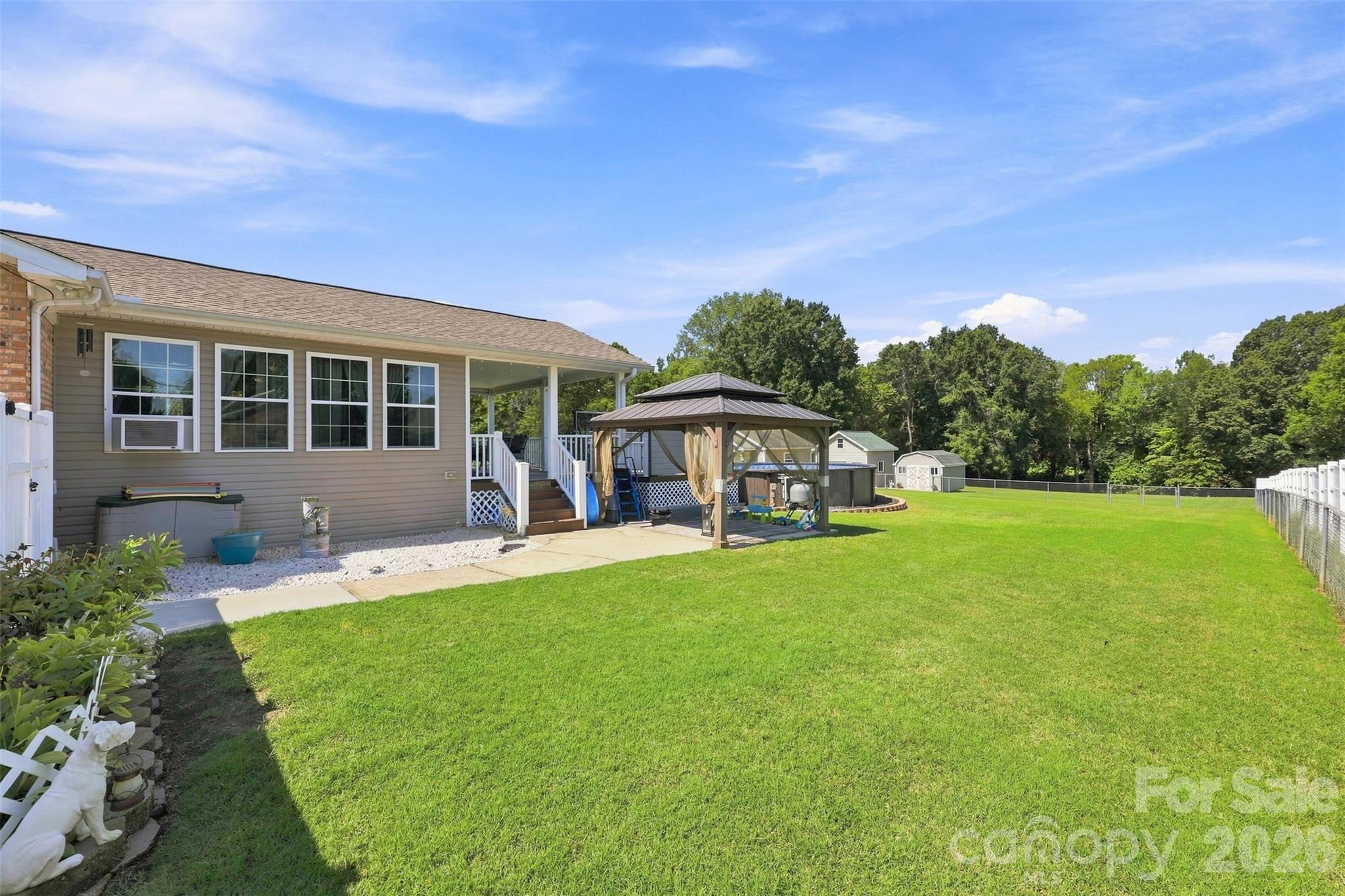 6591 Weldon Circle NW — Concord