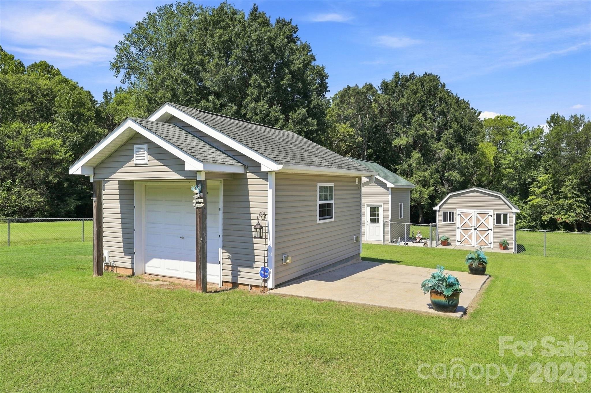 6591 Weldon Circle NW — Concord