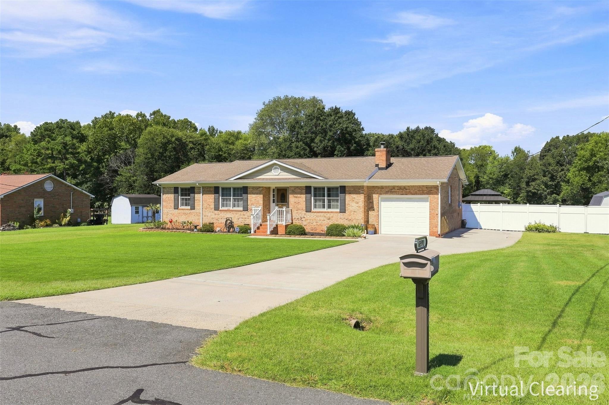 6591 Weldon Circle NW — Concord