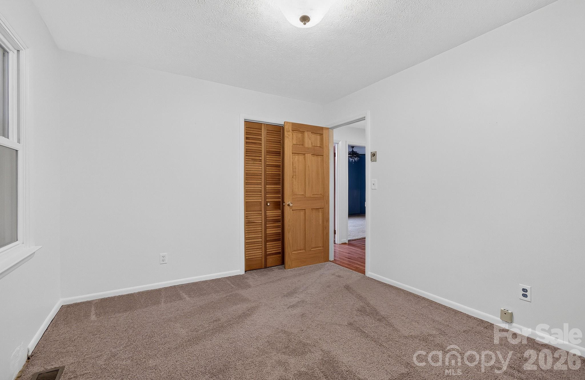 1371 Jackson Loop Road — Flat Rock