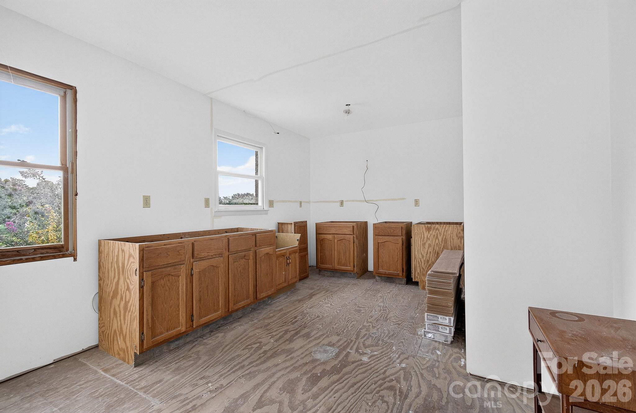 1371 Jackson Loop Road — Flat Rock