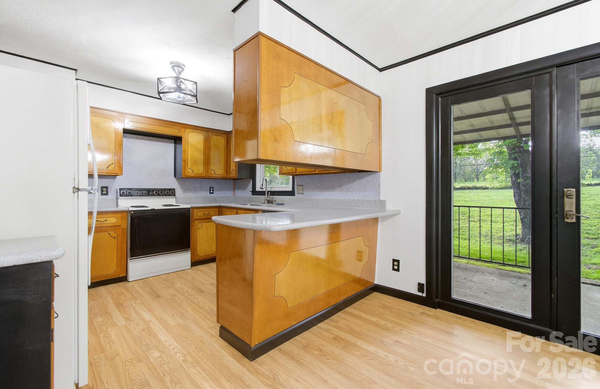 1371 Jackson Loop Road — Flat Rock