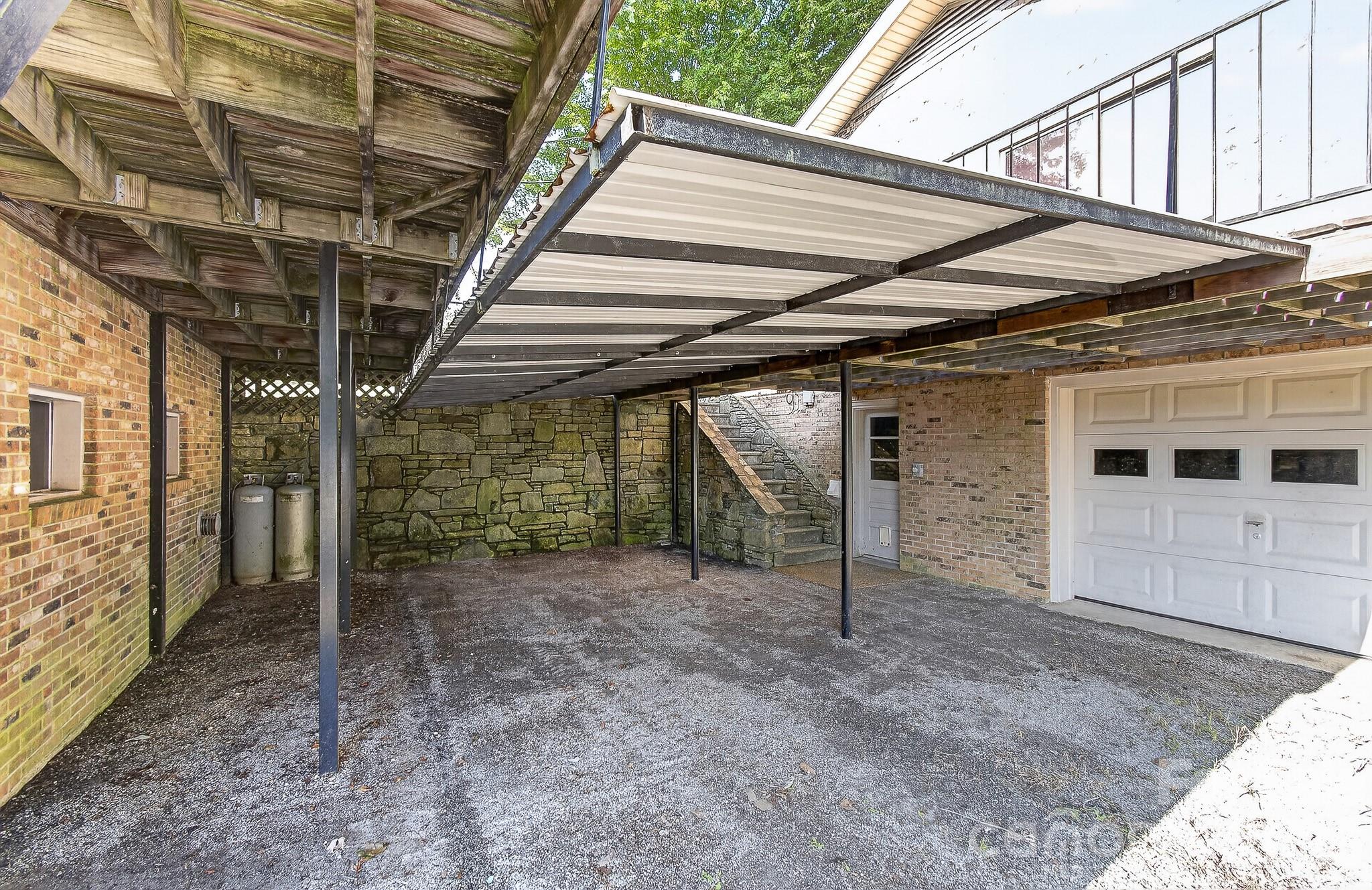 1371 Jackson Loop Road — Flat Rock