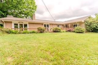 455 Avery Lane — Newland