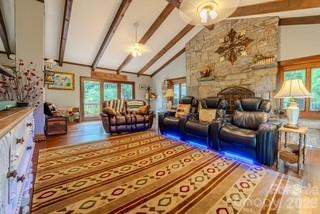 455 Avery Lane — Newland