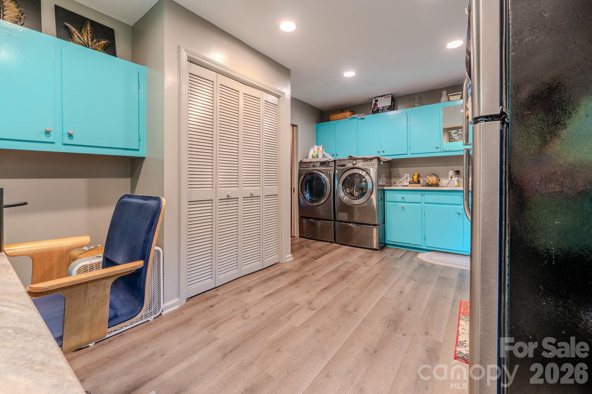 455 Avery Lane — Newland