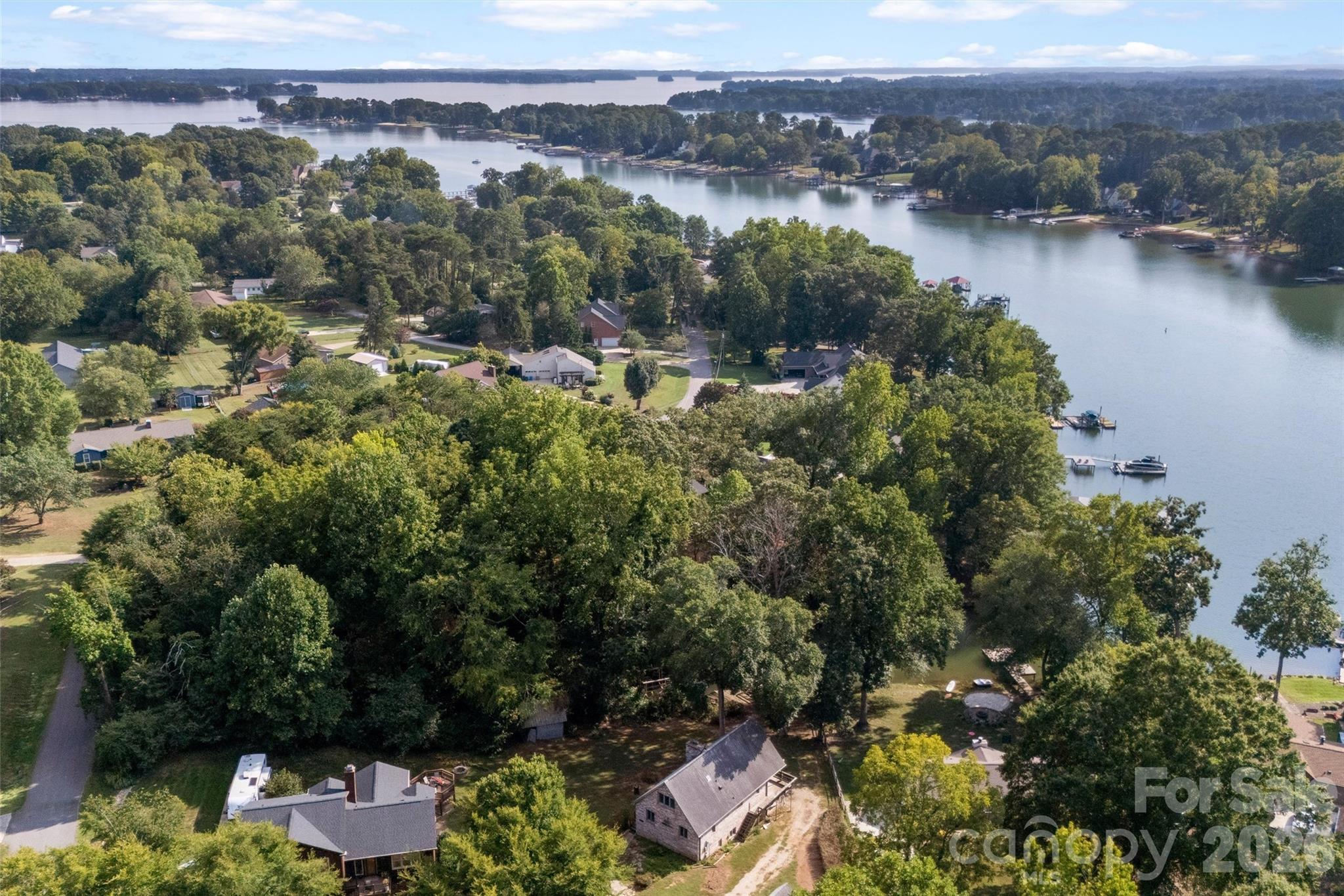 131 Baywatch Drive — Mooresville