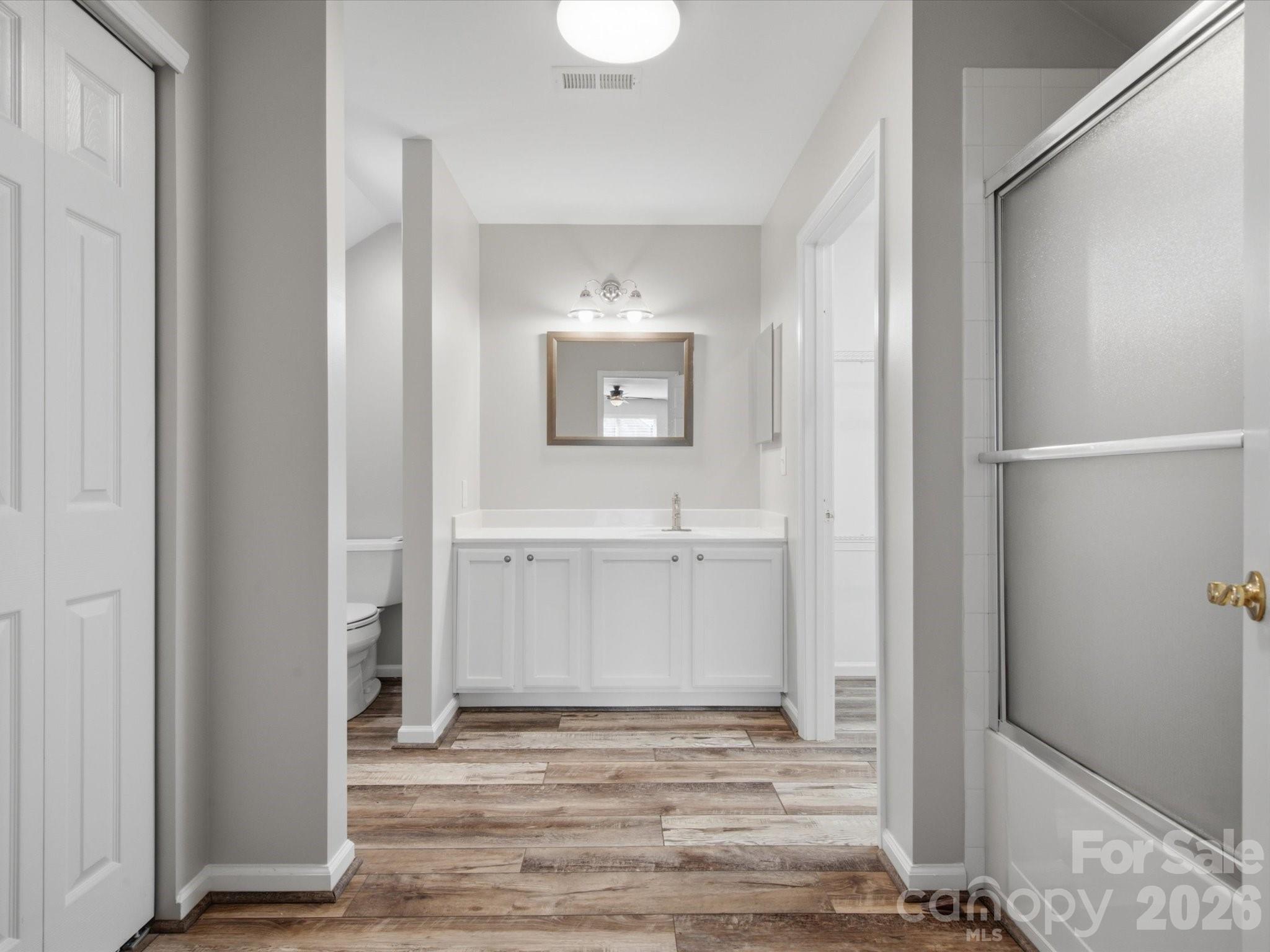 868 Ledgestone Court — Tega Cay