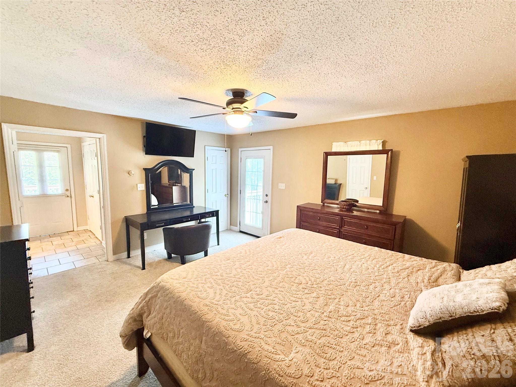 715 Grandview Road — Clover
