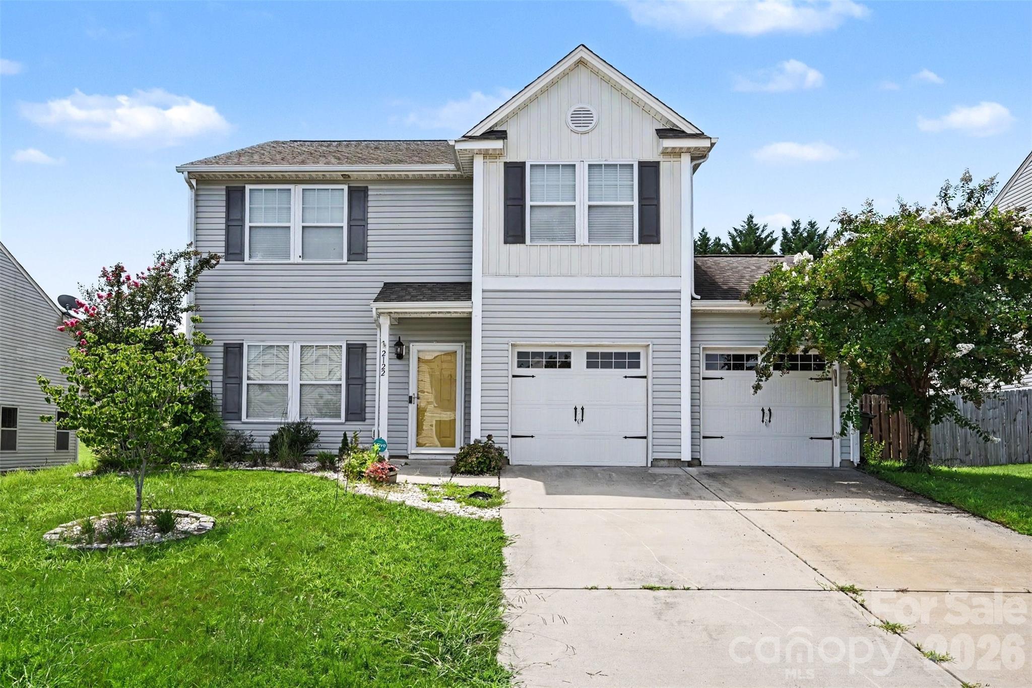 2122 Gillette Drive — Clover