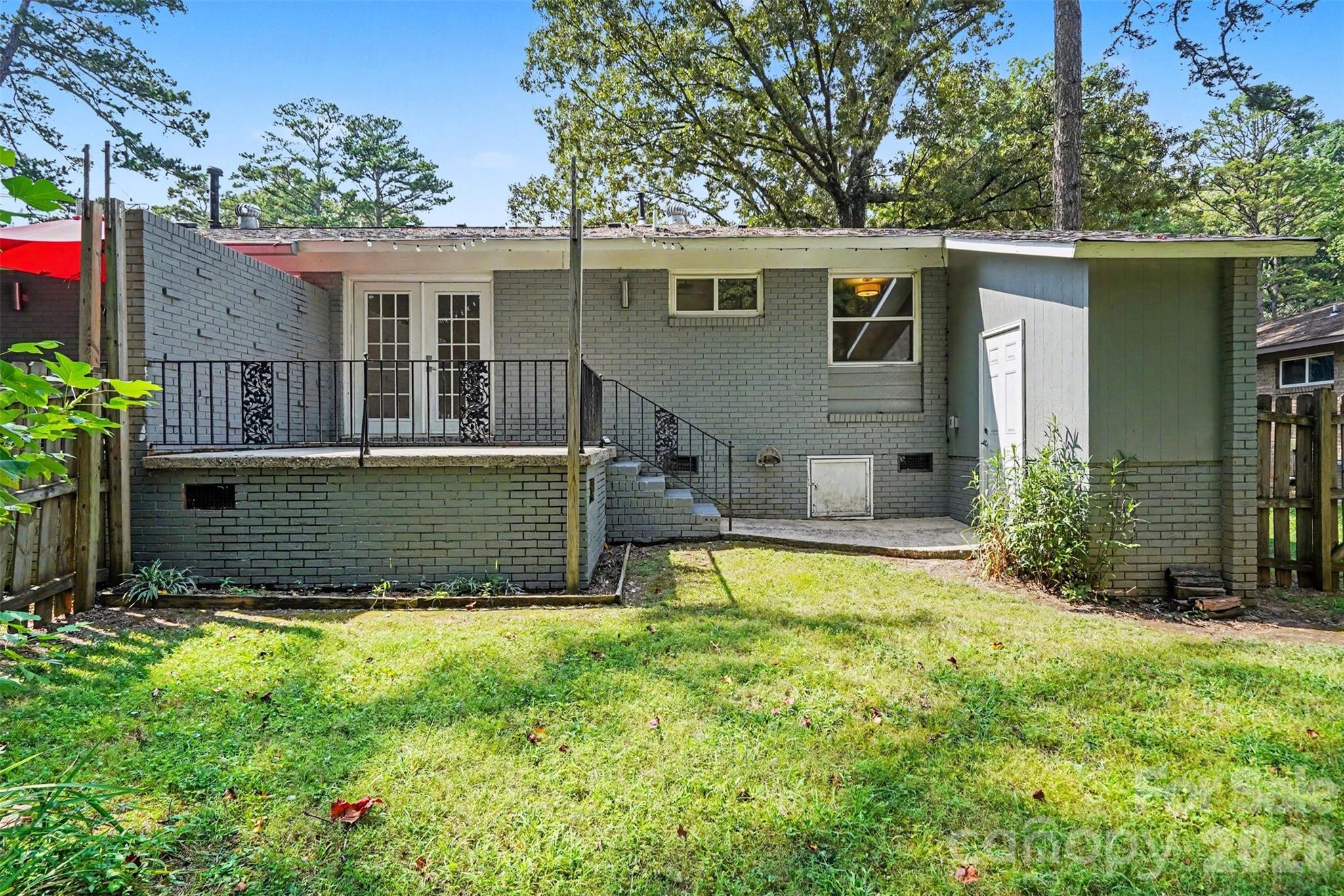 1741 Herrin Avenue — Charlotte