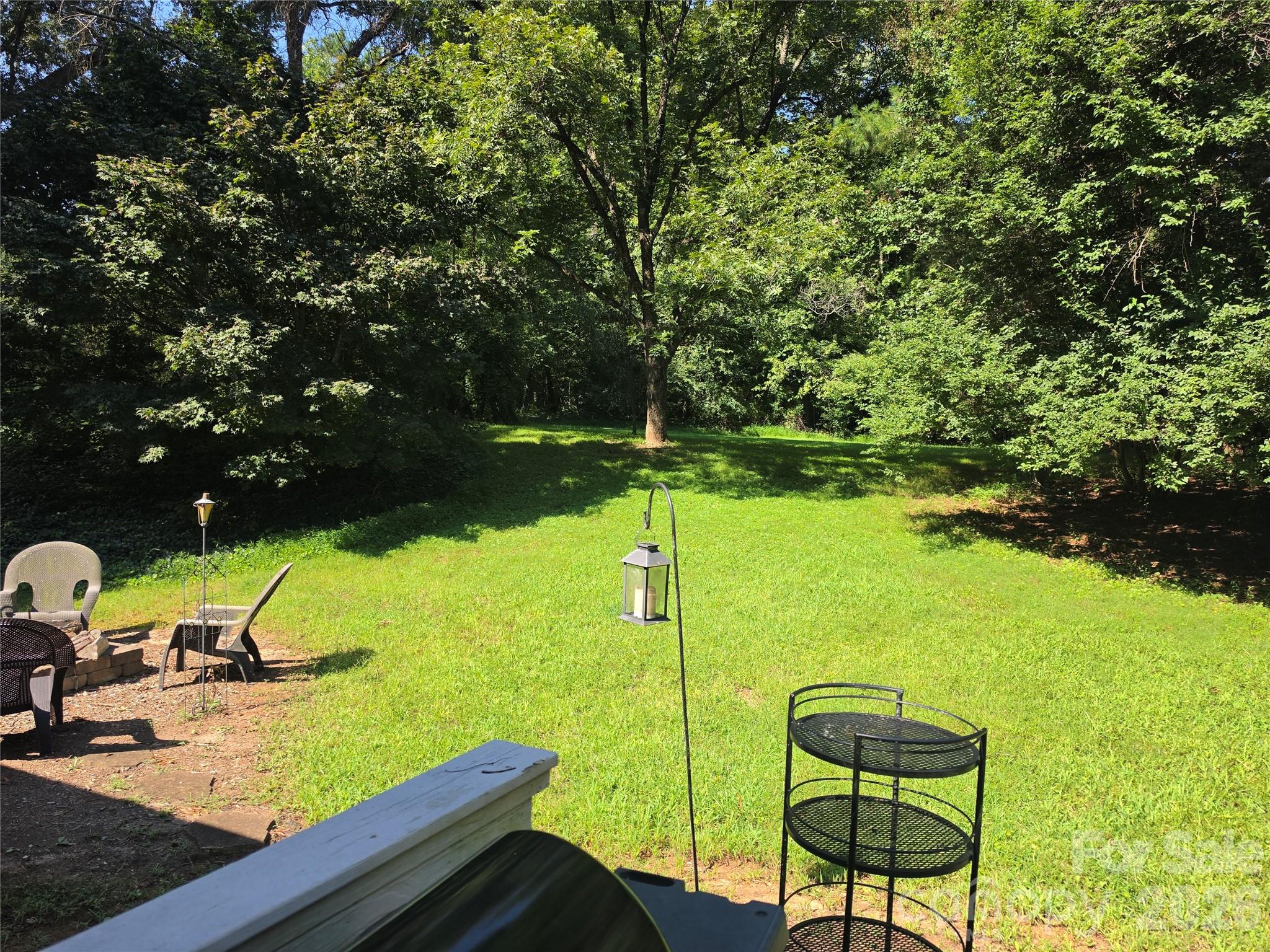 2925 4th Street Drive NE — Hickory