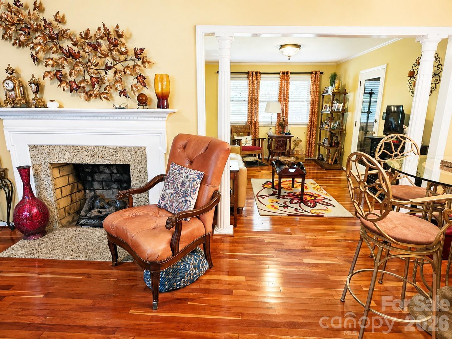 2925 4th Street Drive NE — Hickory