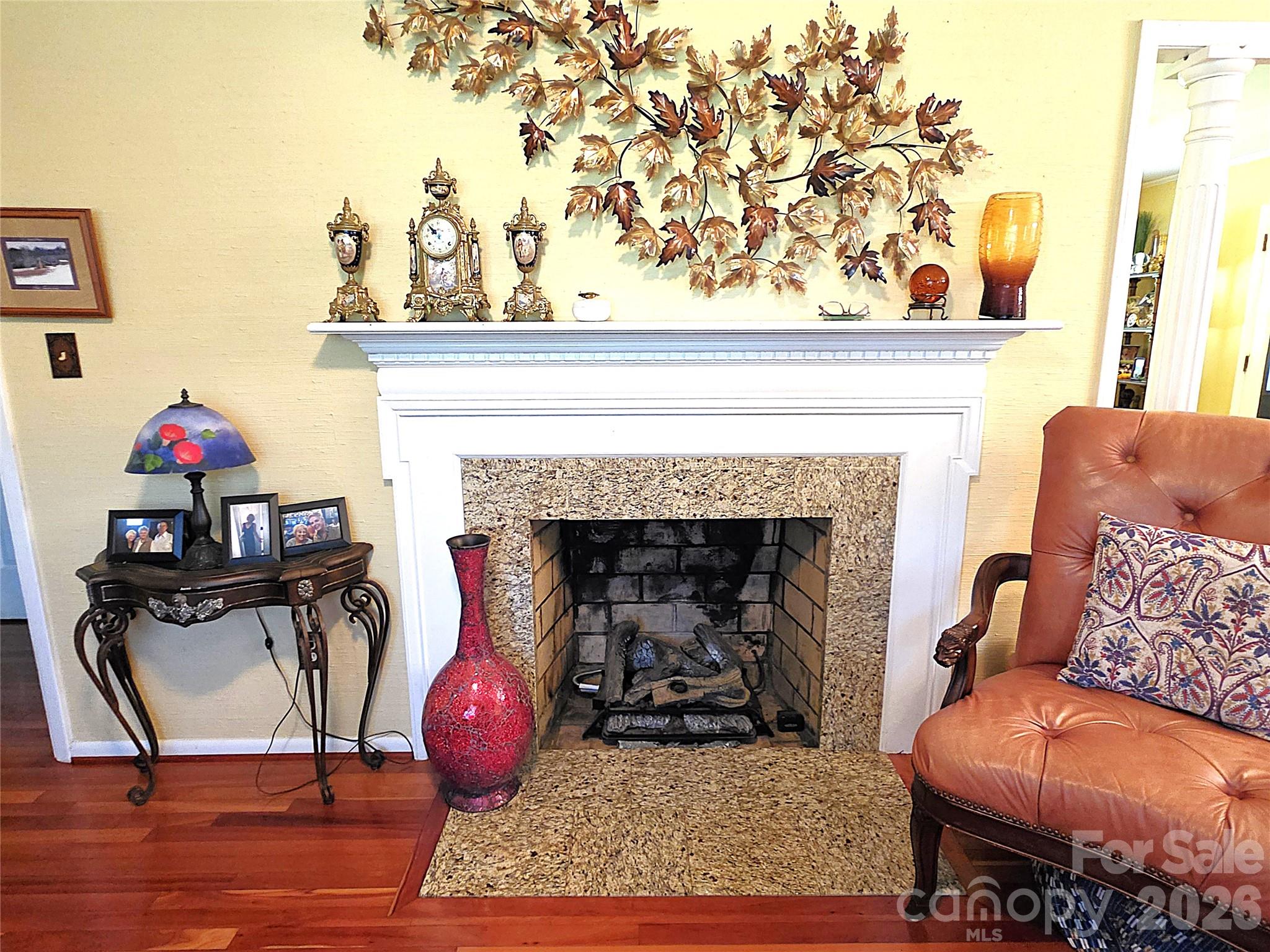 2925 4th Street Drive NE — Hickory