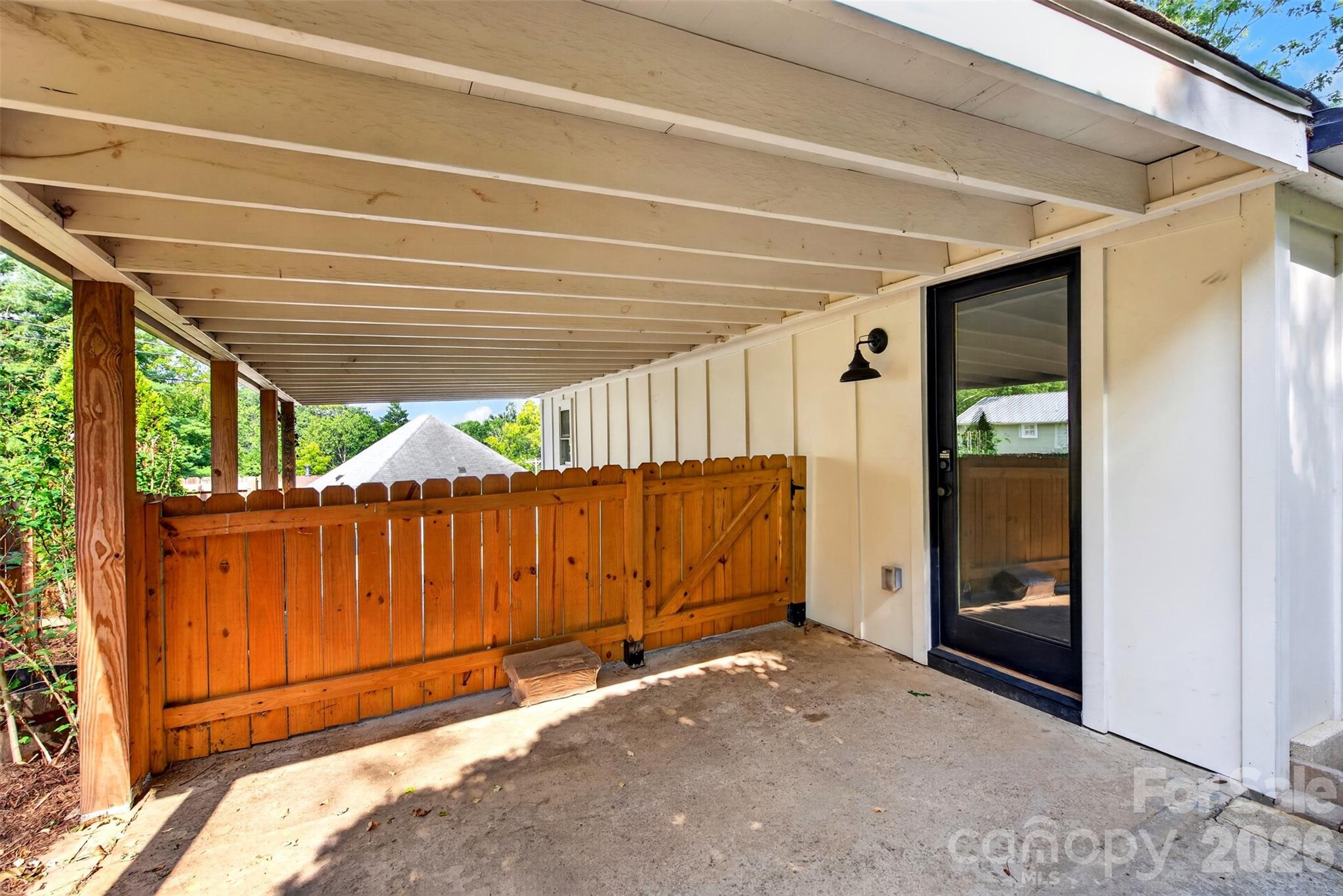 39 Wyatt Street — Asheville