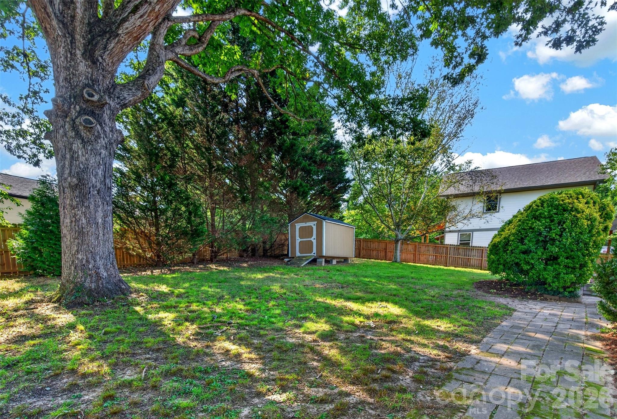 39 Wyatt Street — Asheville