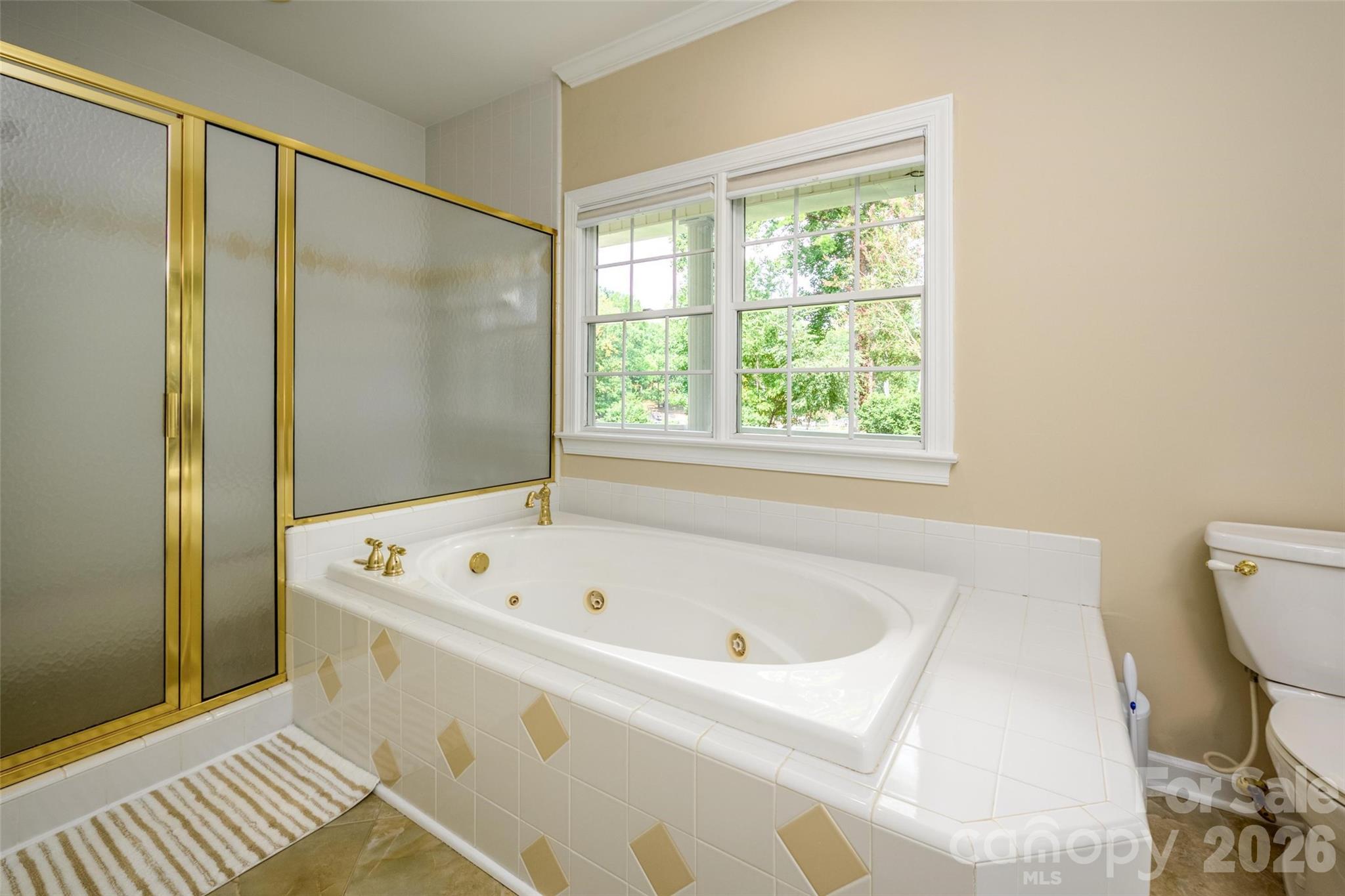 111 Leesburg Lane — Troutman