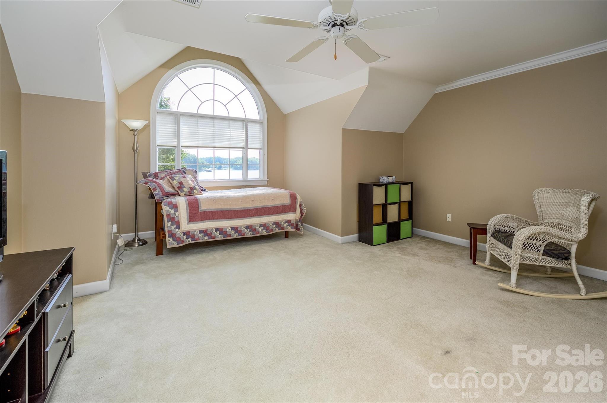 111 Leesburg Lane — Troutman