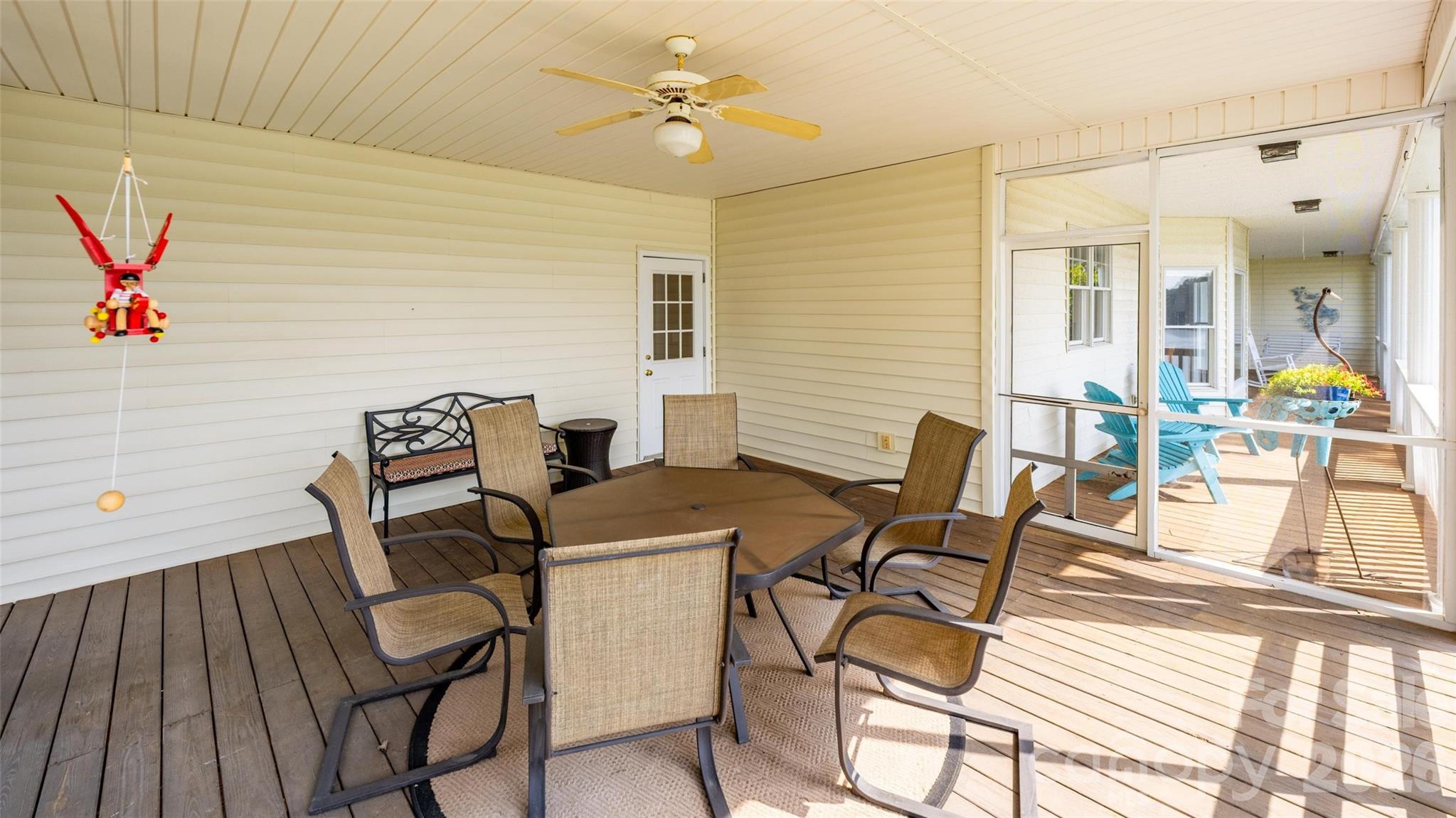111 Leesburg Lane — Troutman