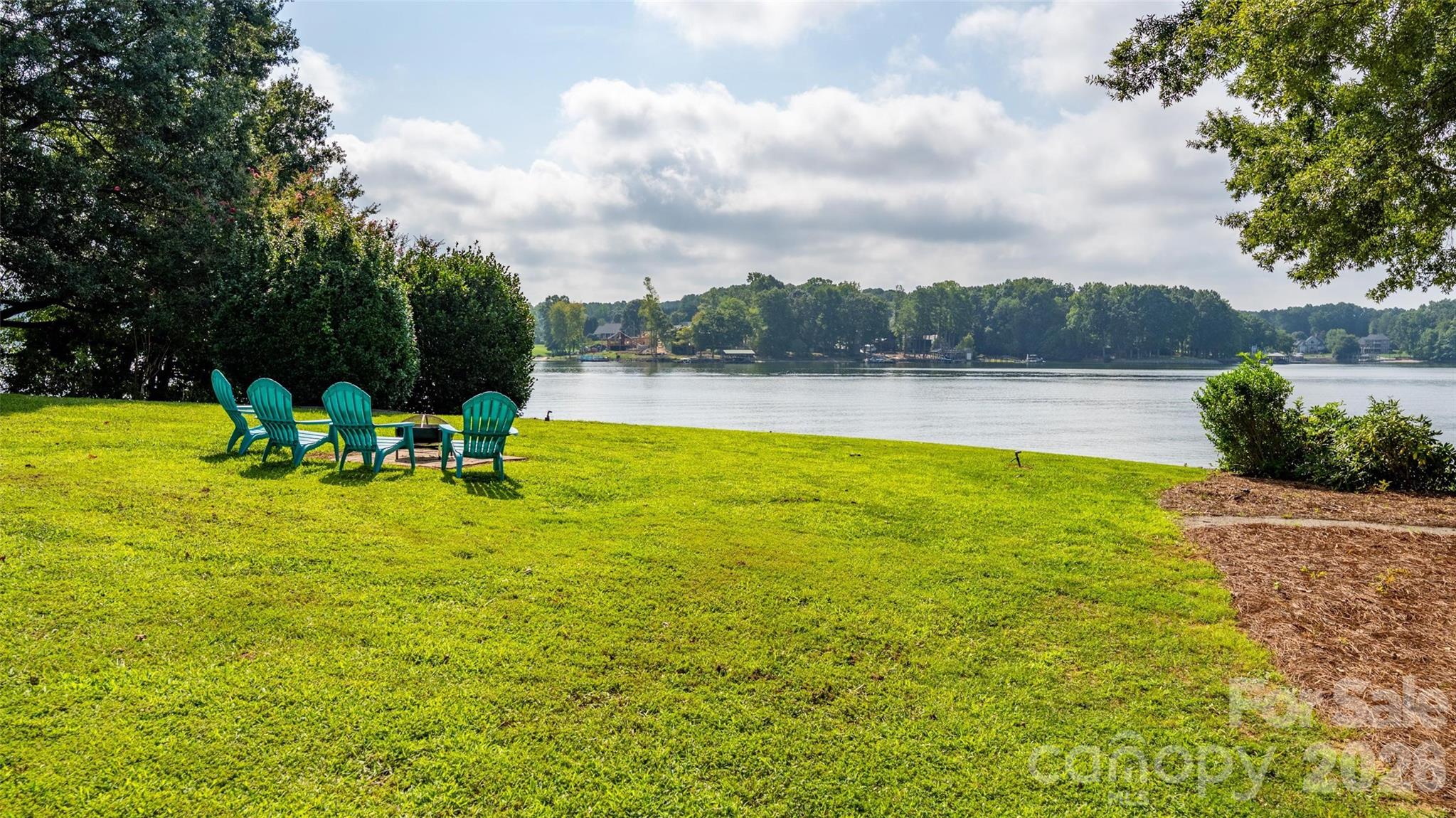 111 Leesburg Lane — Troutman