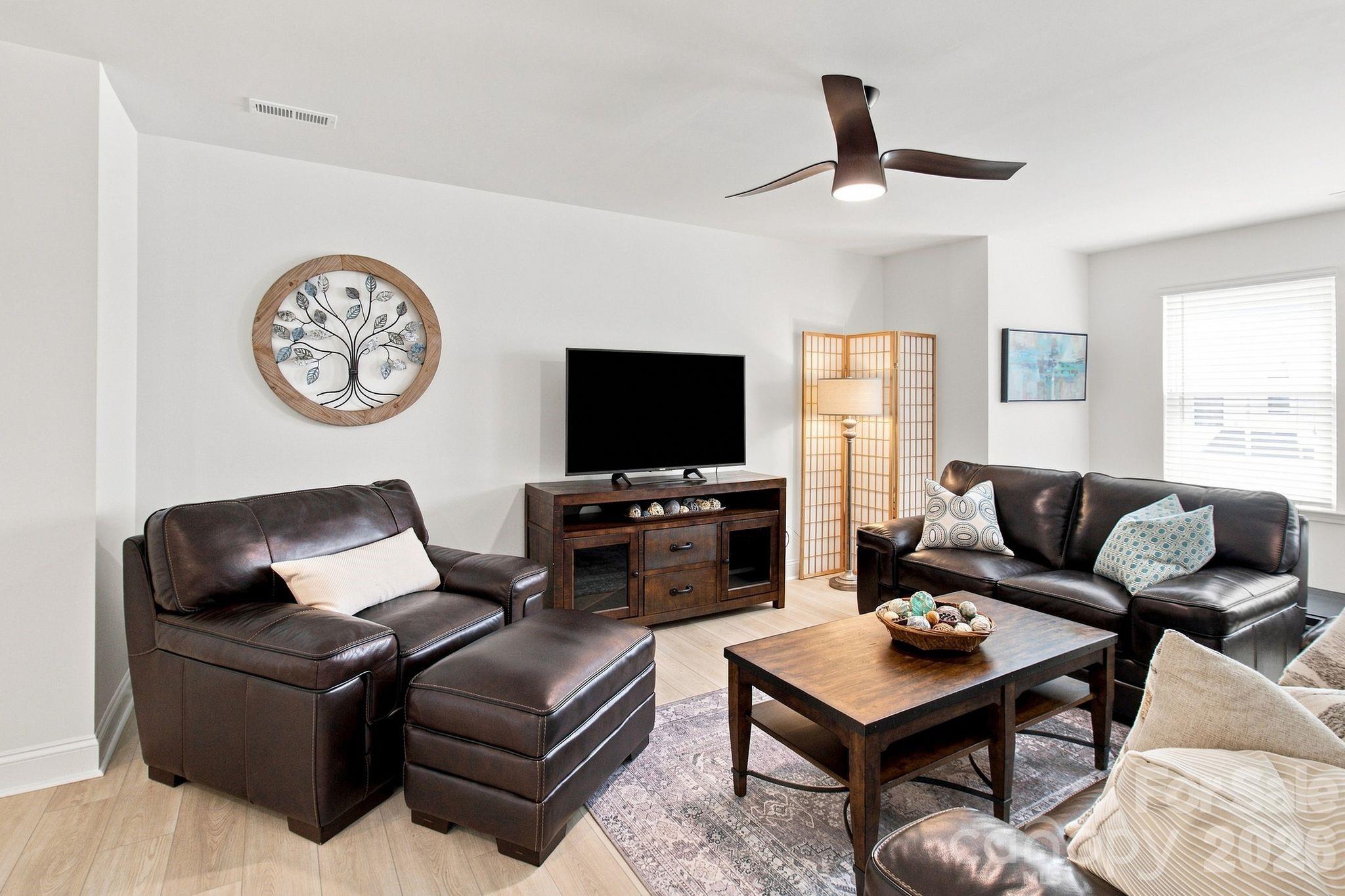 6007 Mariemont Circle — Charlotte