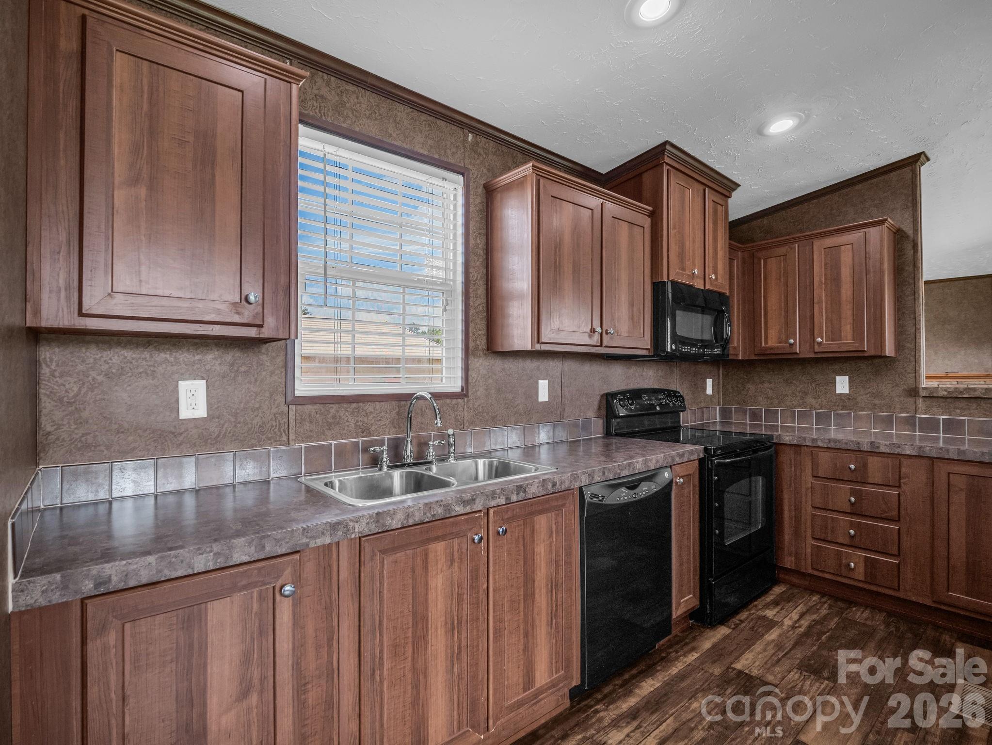 1760 Beachwood Road — Mooresboro