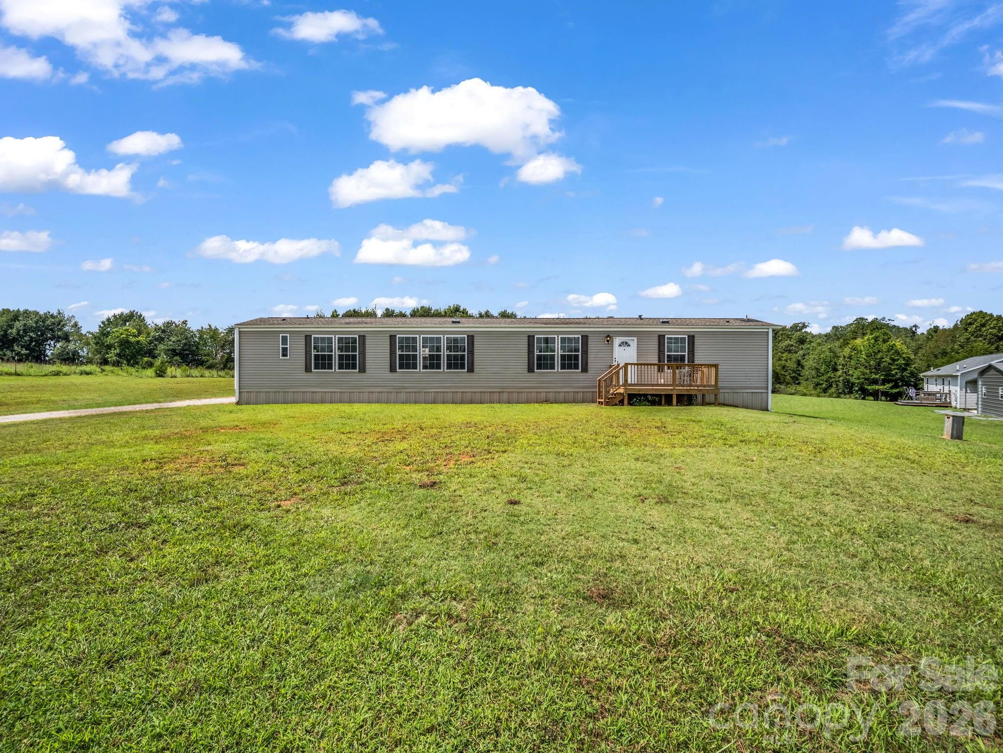 1760 Beachwood Road — Mooresboro