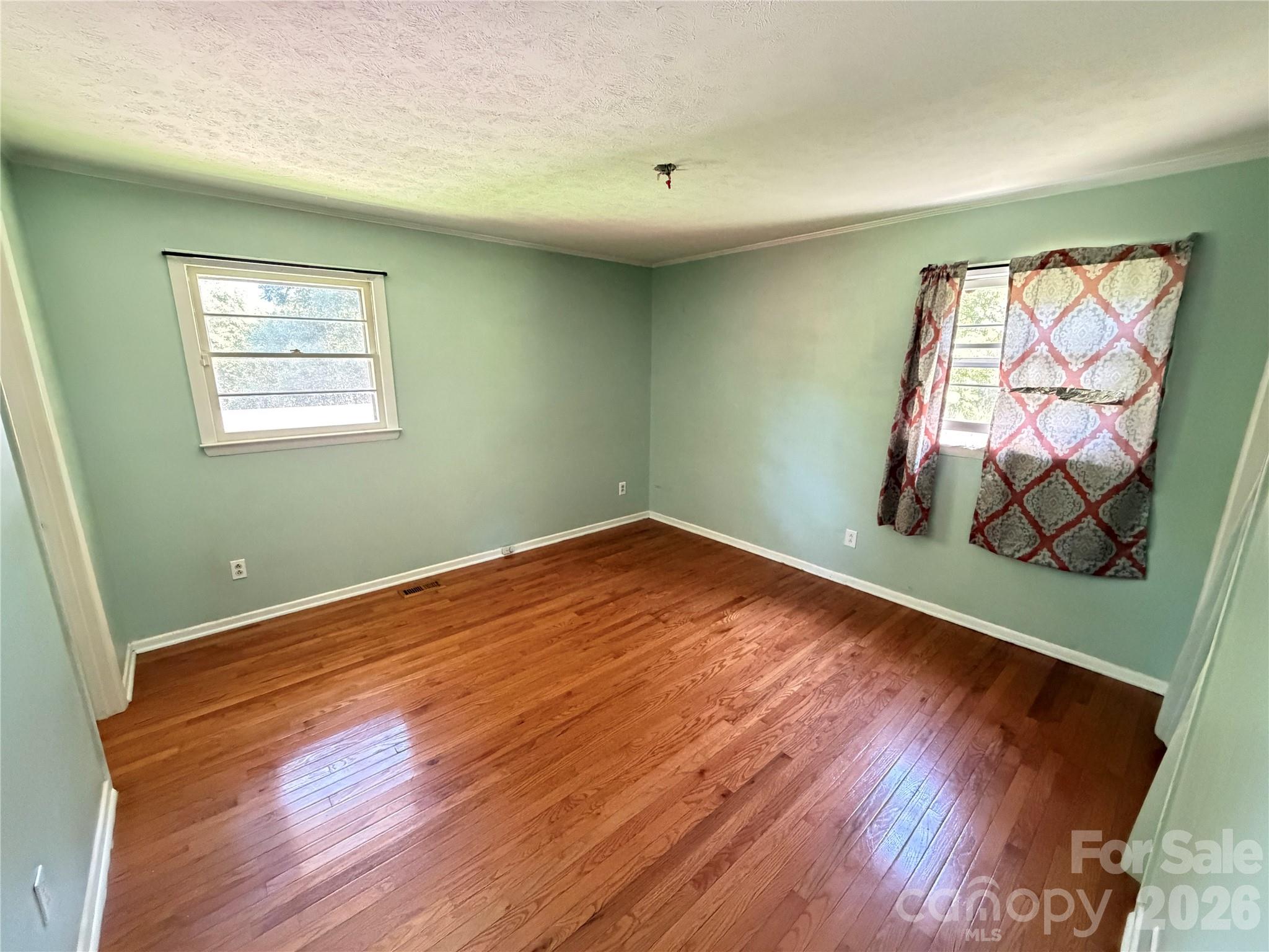 517 Goldwater Street — Shelby