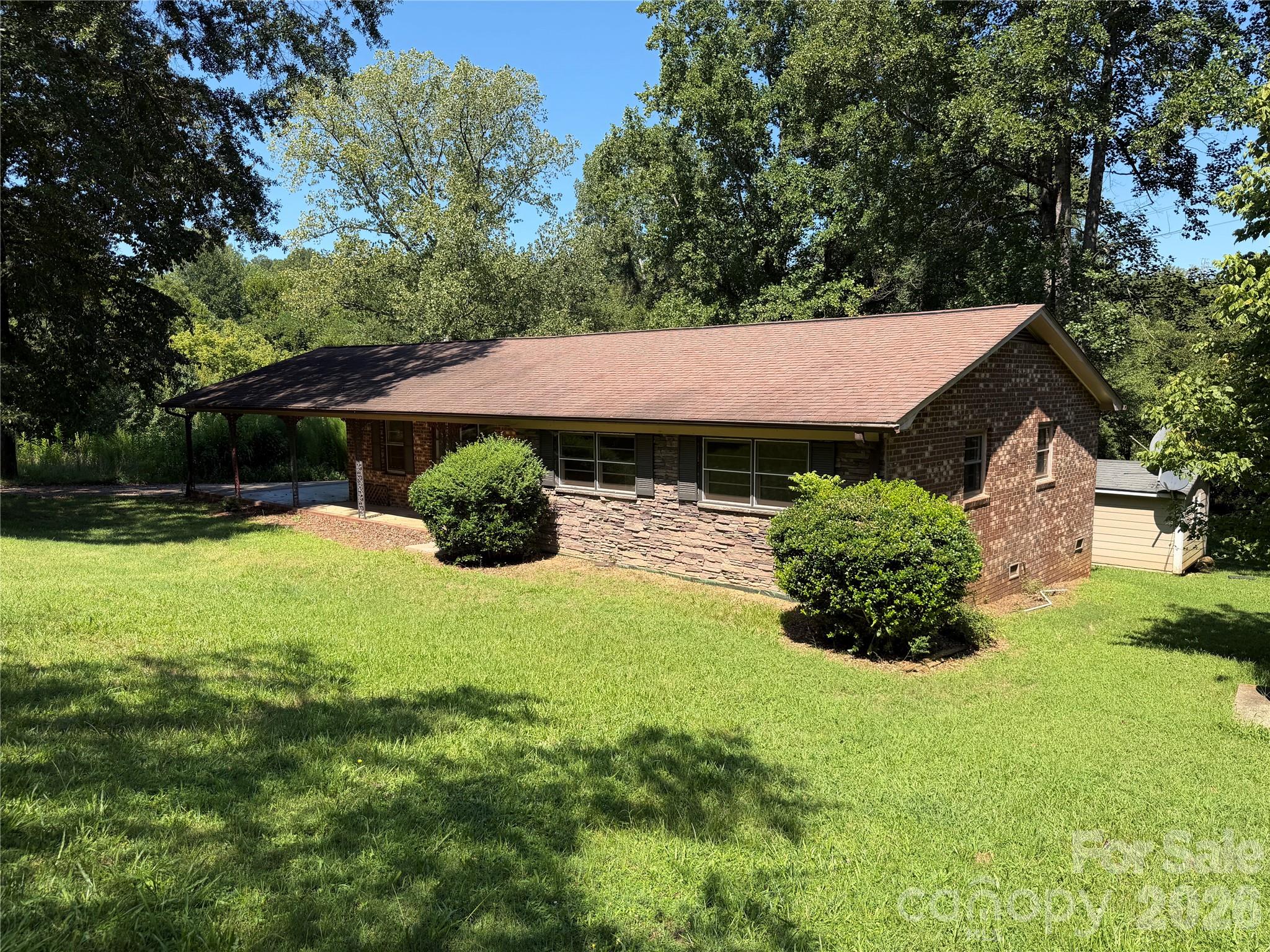 517 Goldwater Street — Shelby