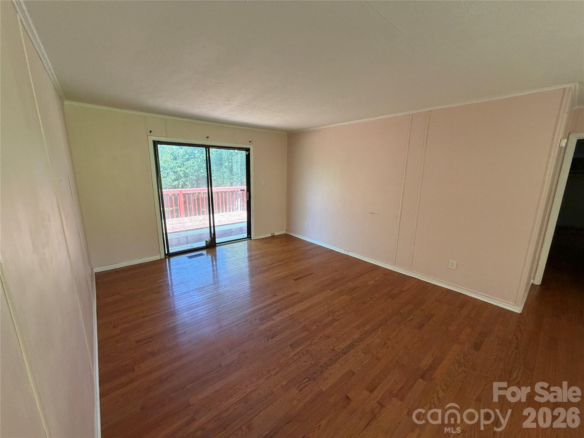 517 Goldwater Street — Shelby