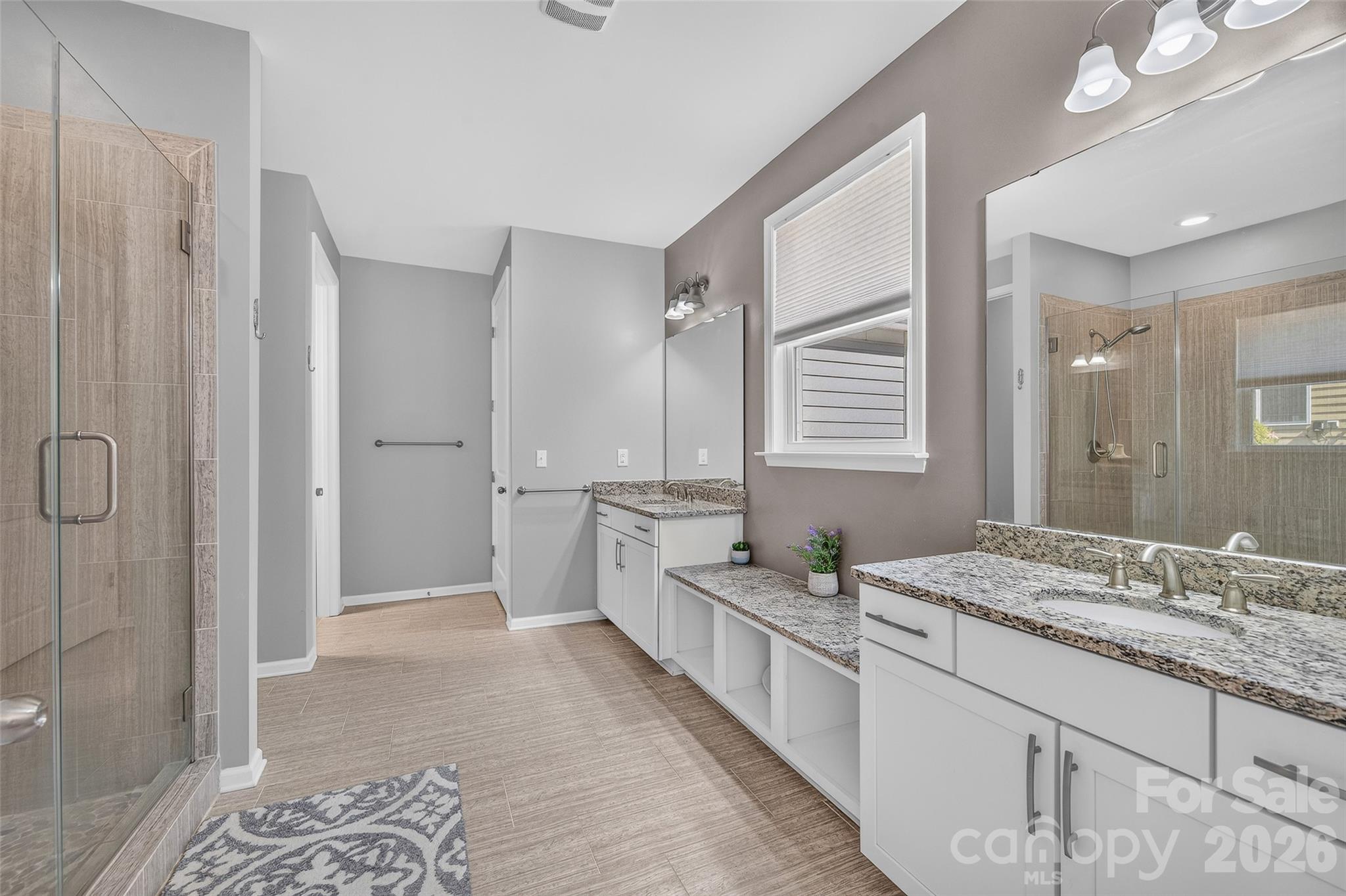 8829 Bur Lane — Huntersville