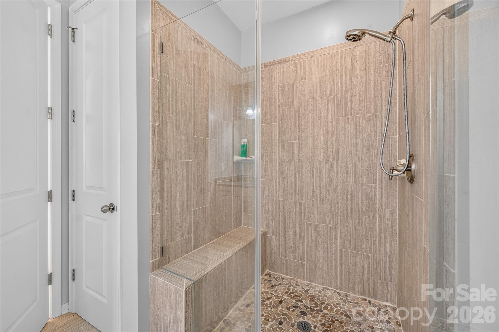 8829 Bur Lane — Huntersville