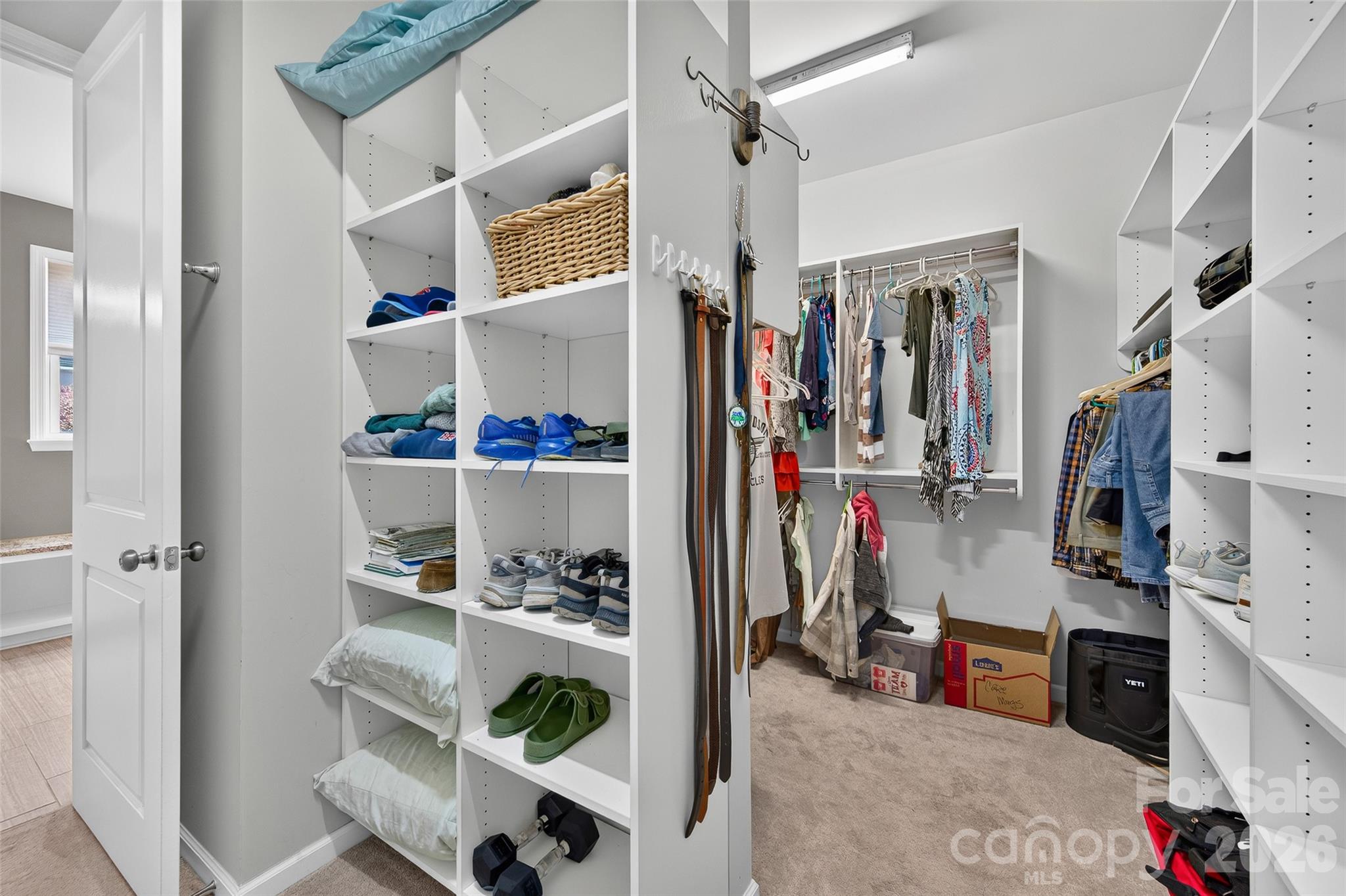 8829 Bur Lane — Huntersville