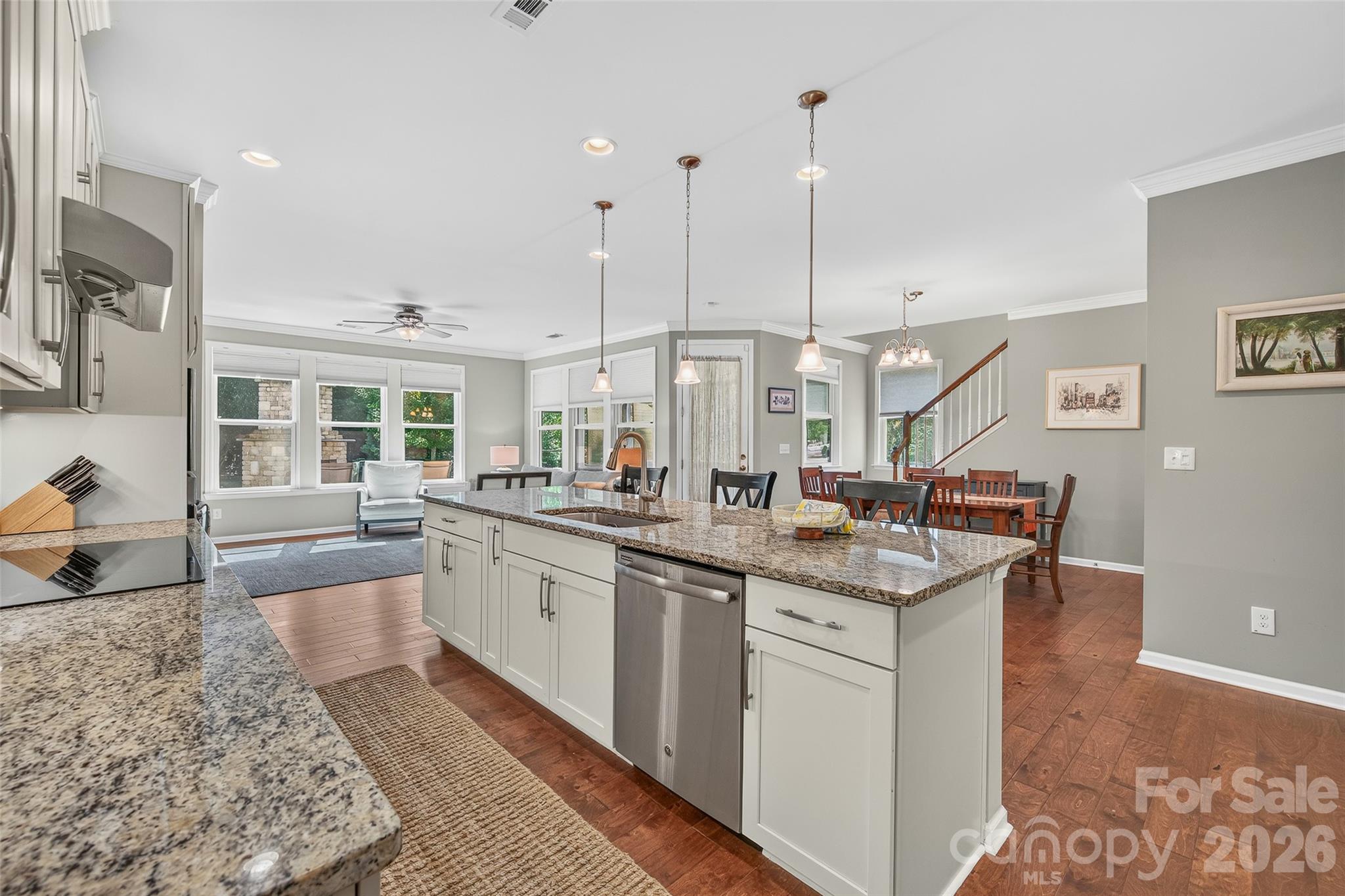 8829 Bur Lane — Huntersville