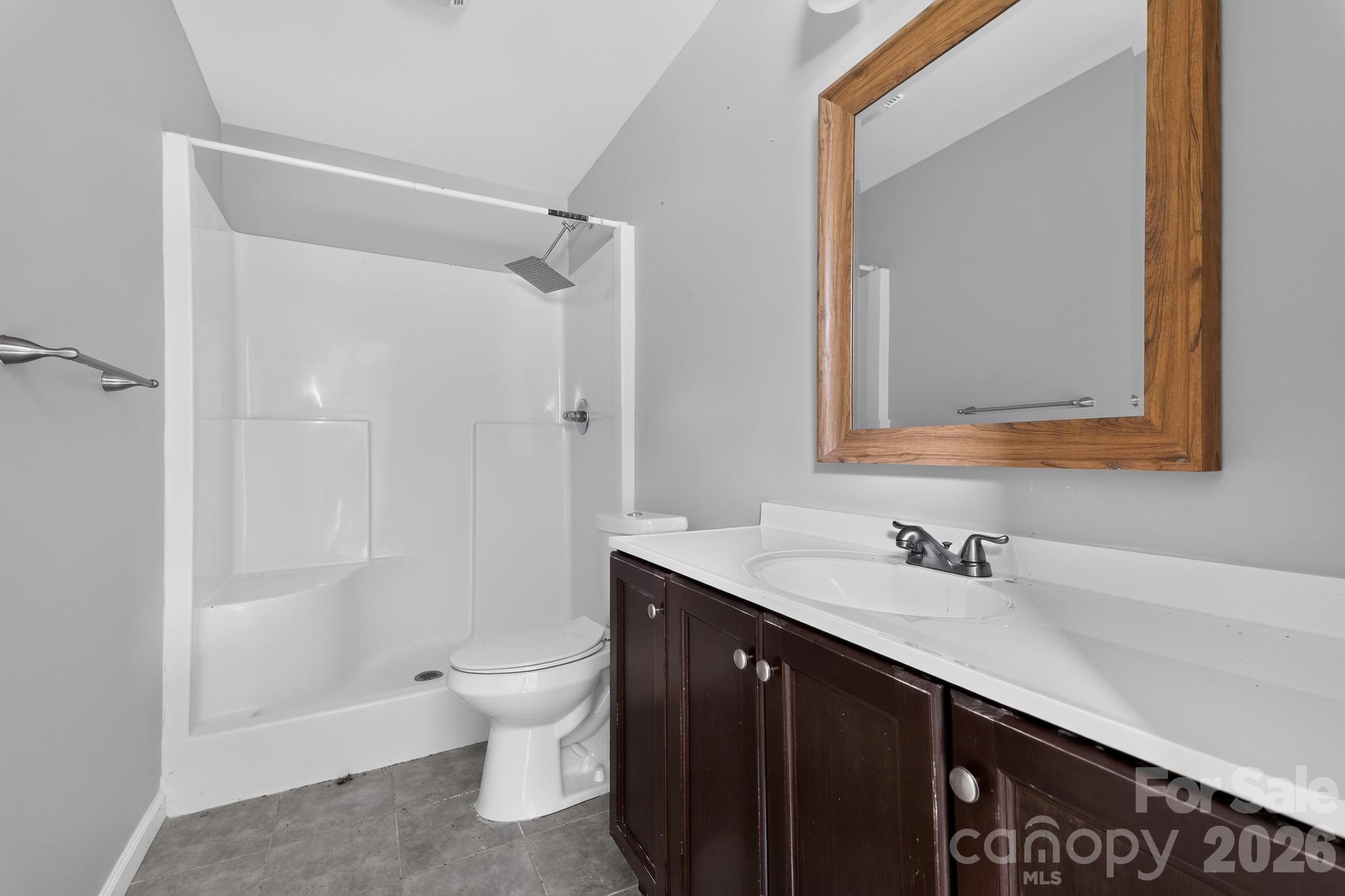 206 Dillon Drive — Clinton
