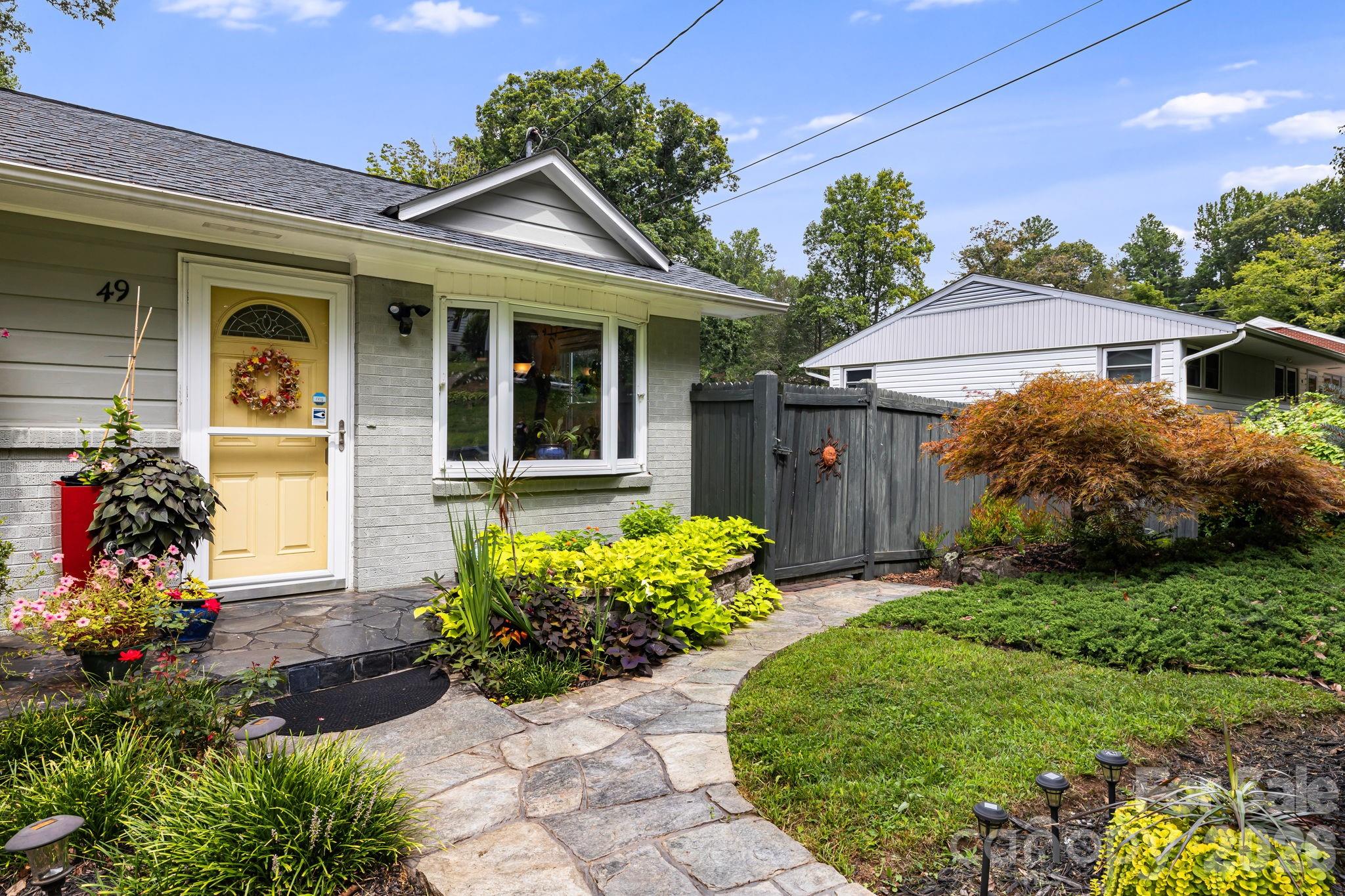 49 White Pine Drive — Asheville