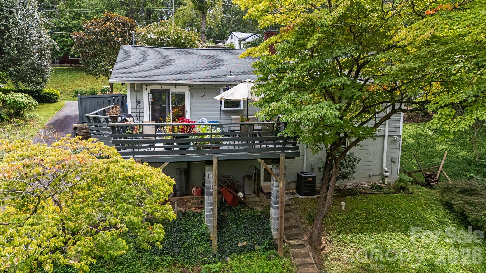 49 White Pine Drive — Asheville