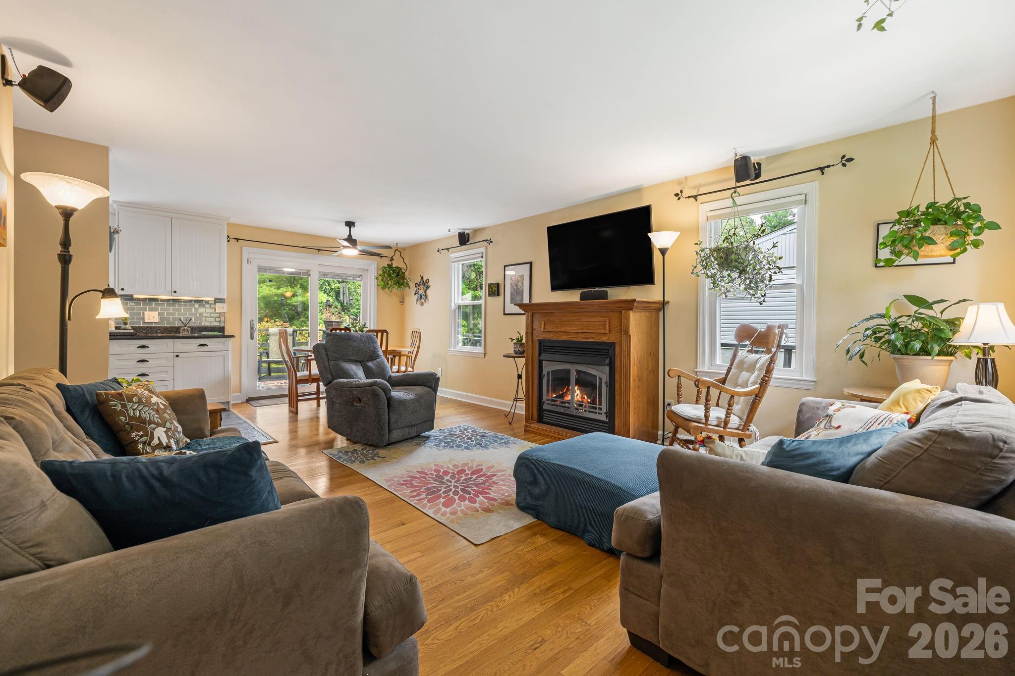 49 White Pine Drive — Asheville
