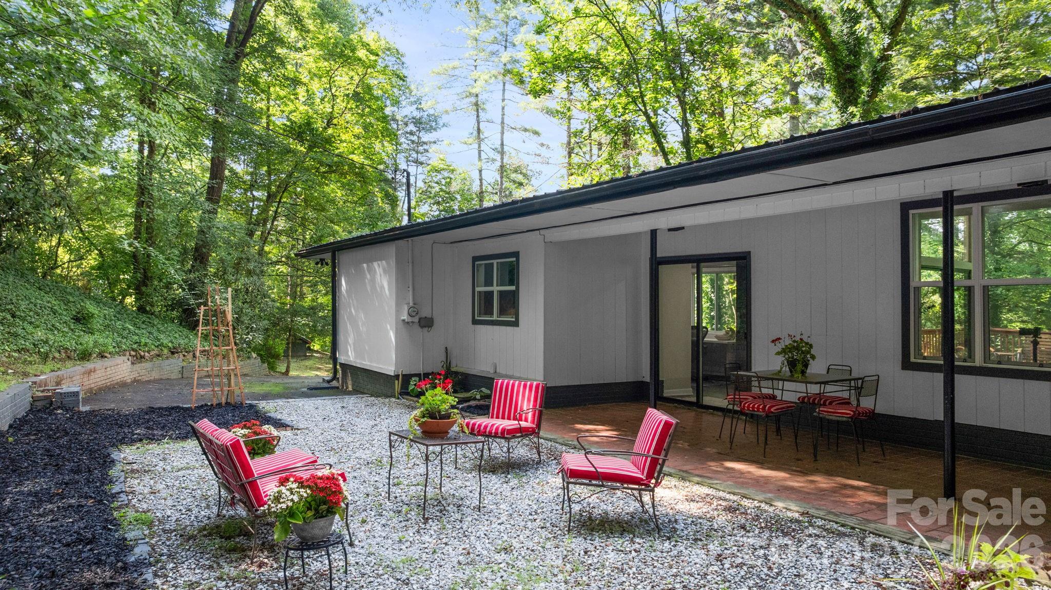 103 Riverwood Drive — Sylva