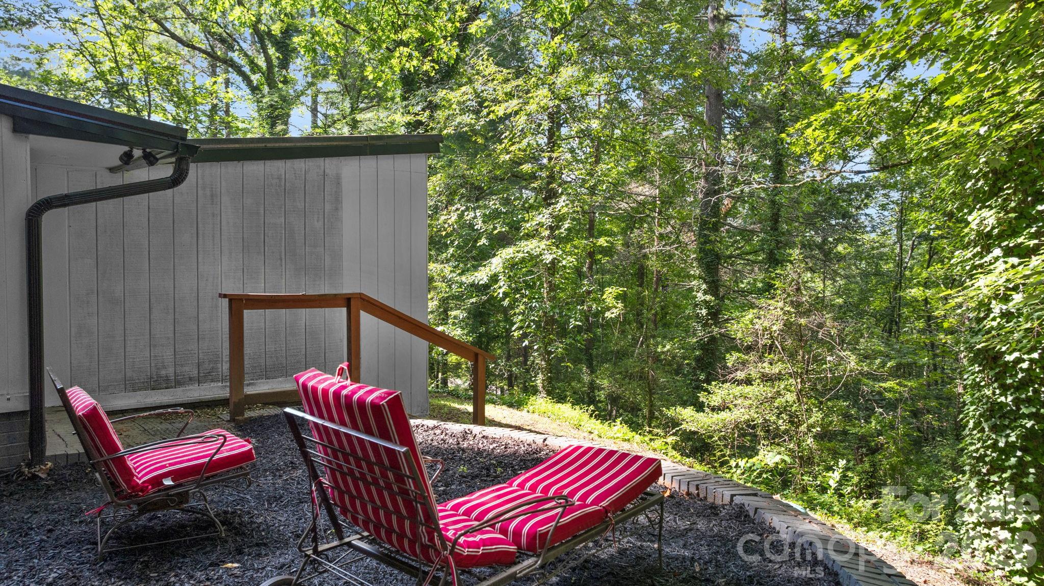 103 Riverwood Drive — Sylva